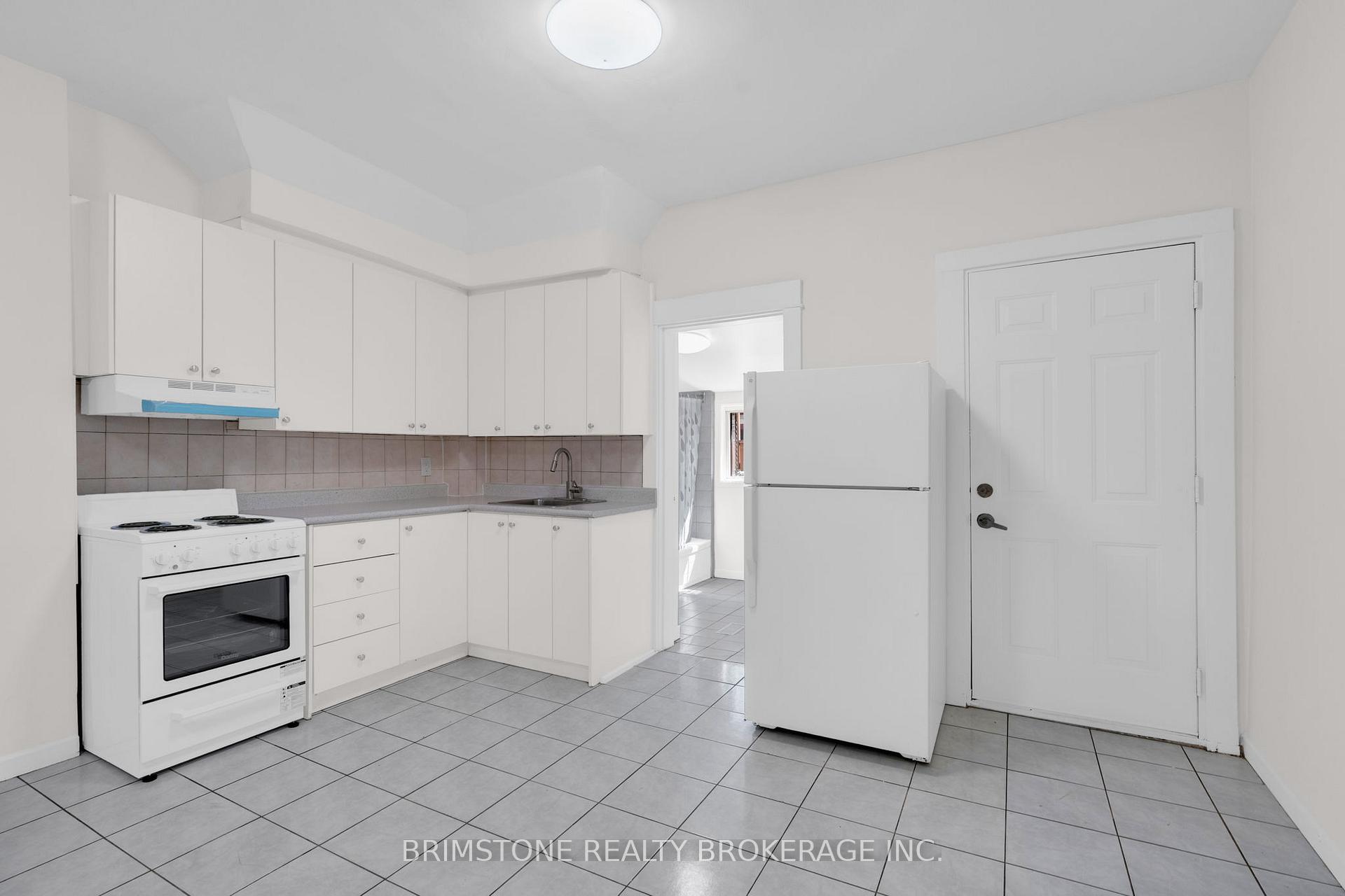 Photo 9 of 285 Old Weston Road, Toronto, Weston-Pellam Park — HOMEH