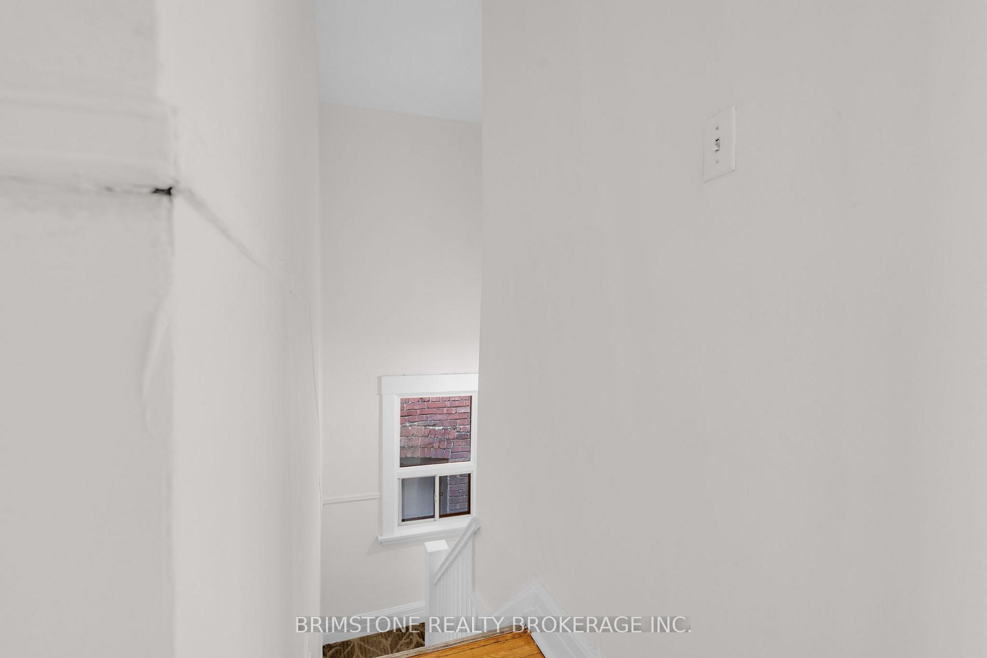 Photo 10 of 285 Old Weston Road, Toronto, Weston-Pellam Park — HOMEH