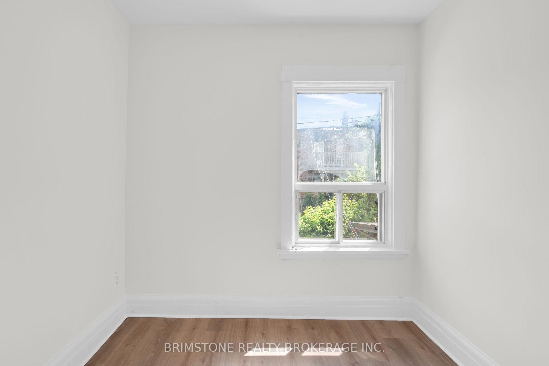 Photo 17 of 285 Old Weston Road, Toronto, Weston-Pellam Park — HOMEH