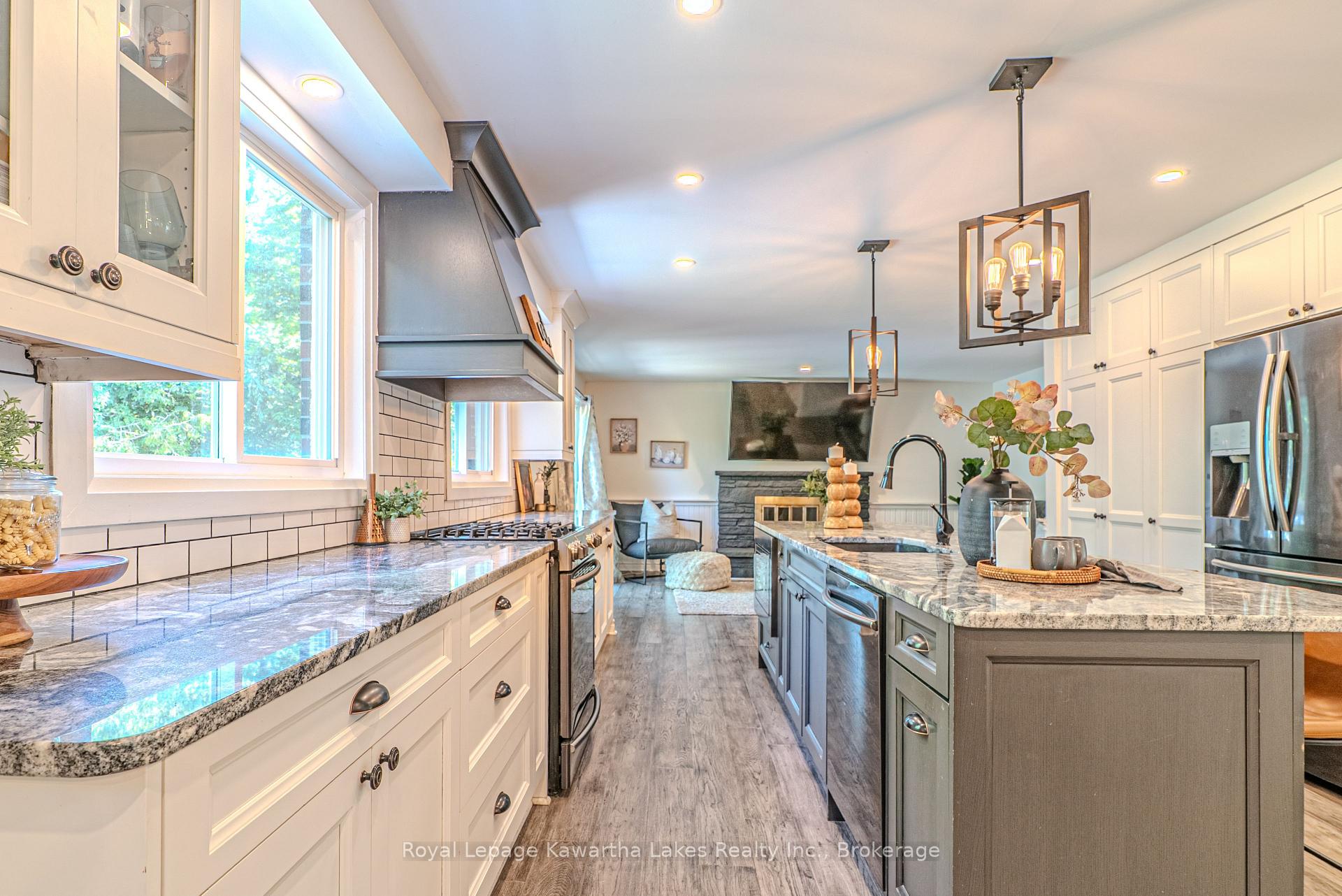 Photo 12 of 60 Sanderling Crescent, Kawartha Lakes, Lindsay — HOMEH