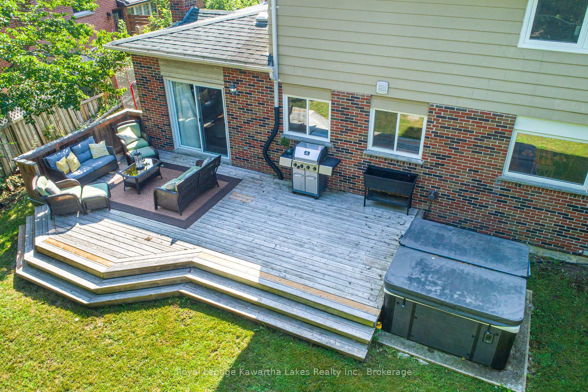 Photo 37 of 60 Sanderling Crescent, Kawartha Lakes, Lindsay — HOMEH