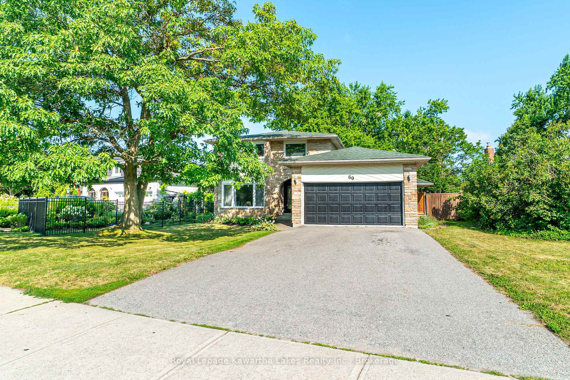 Photo 44 of 60 Sanderling Crescent, Kawartha Lakes, Lindsay — HOMEH