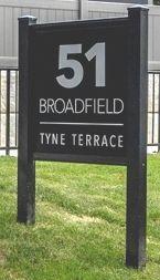 Photo 3 of Unit 44, 51 Broadfield Drive, Etobicoke, Markland Wood — HOMEH