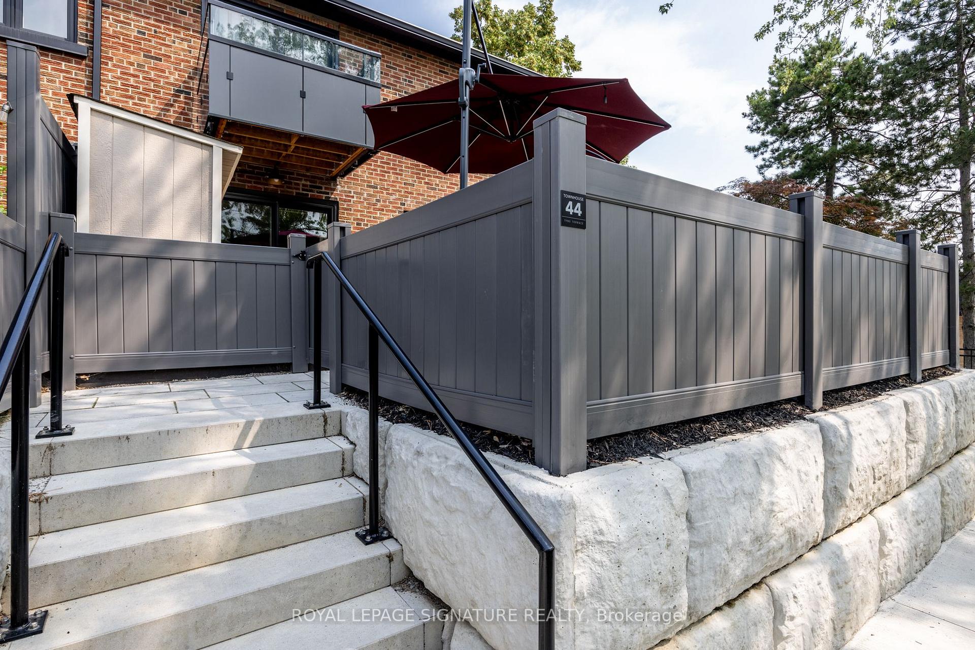 Photo 8 of Unit 44, 51 Broadfield Drive, Etobicoke, Markland Wood — HOMEH