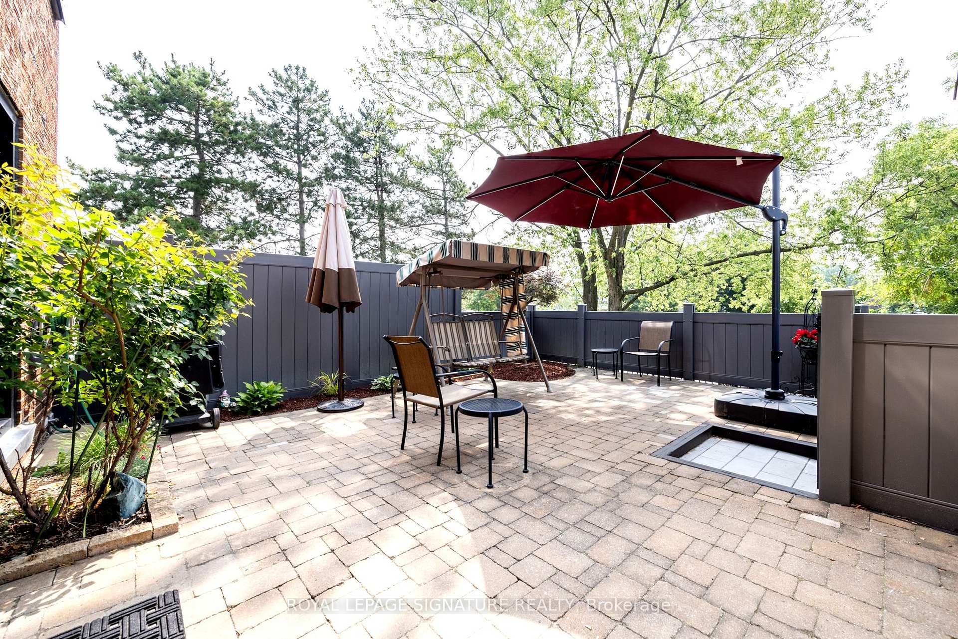 Photo 12 of Unit 44, 51 Broadfield Drive, Etobicoke, Markland Wood — HOMEH