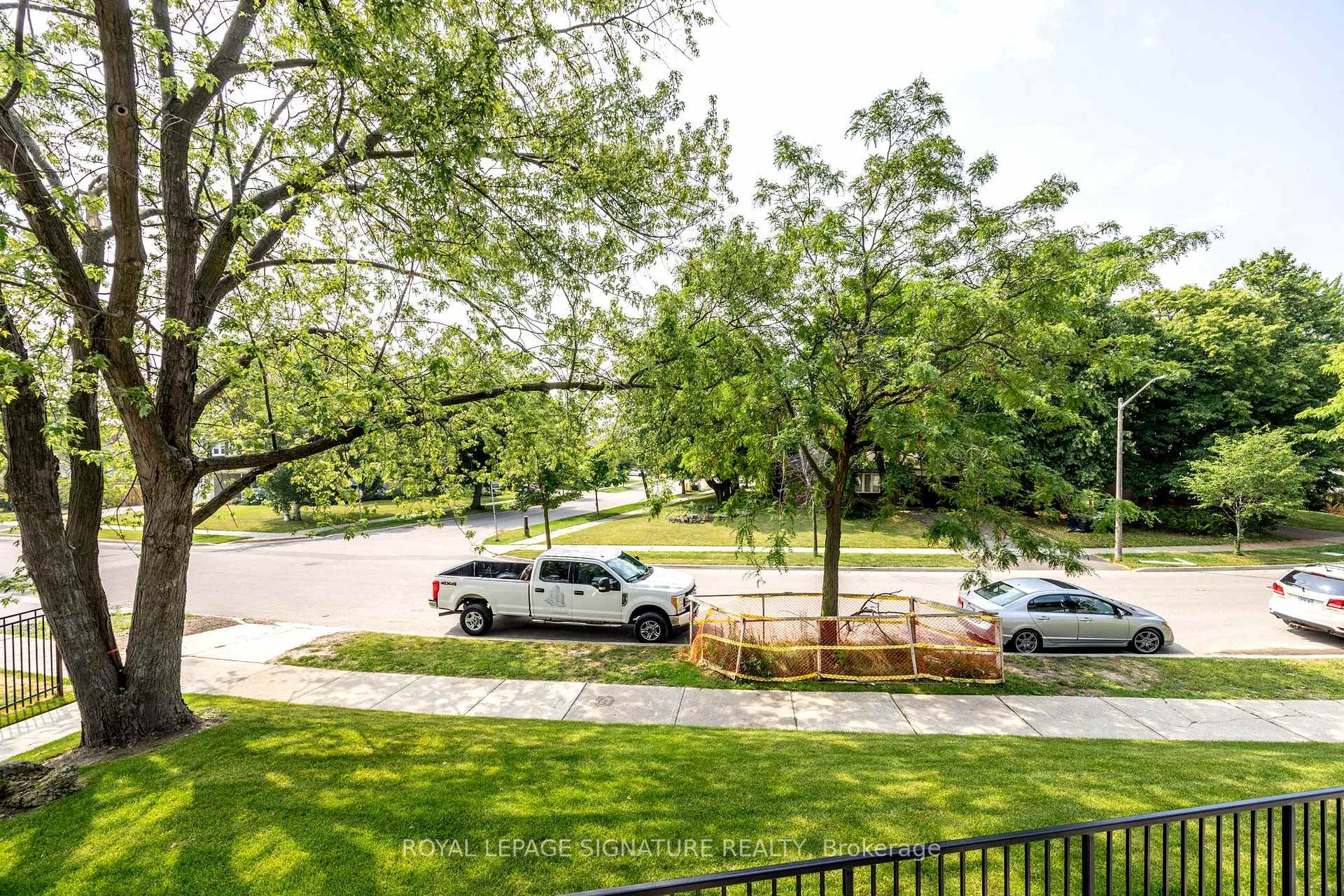 Photo 13 of Unit 44, 51 Broadfield Drive, Etobicoke, Markland Wood — HOMEH