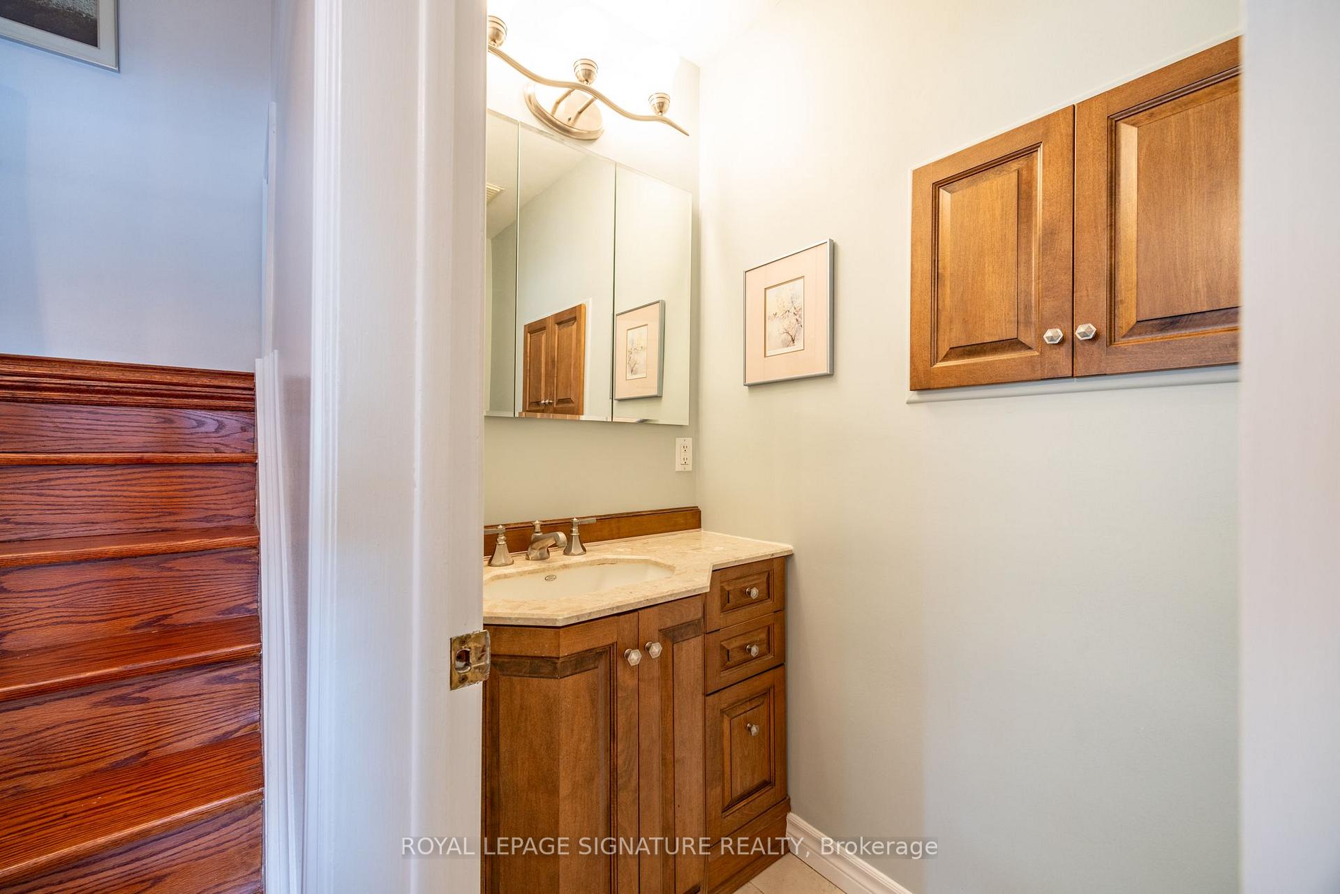 Photo 16 of Unit 44, 51 Broadfield Drive, Etobicoke, Markland Wood — HOMEH
