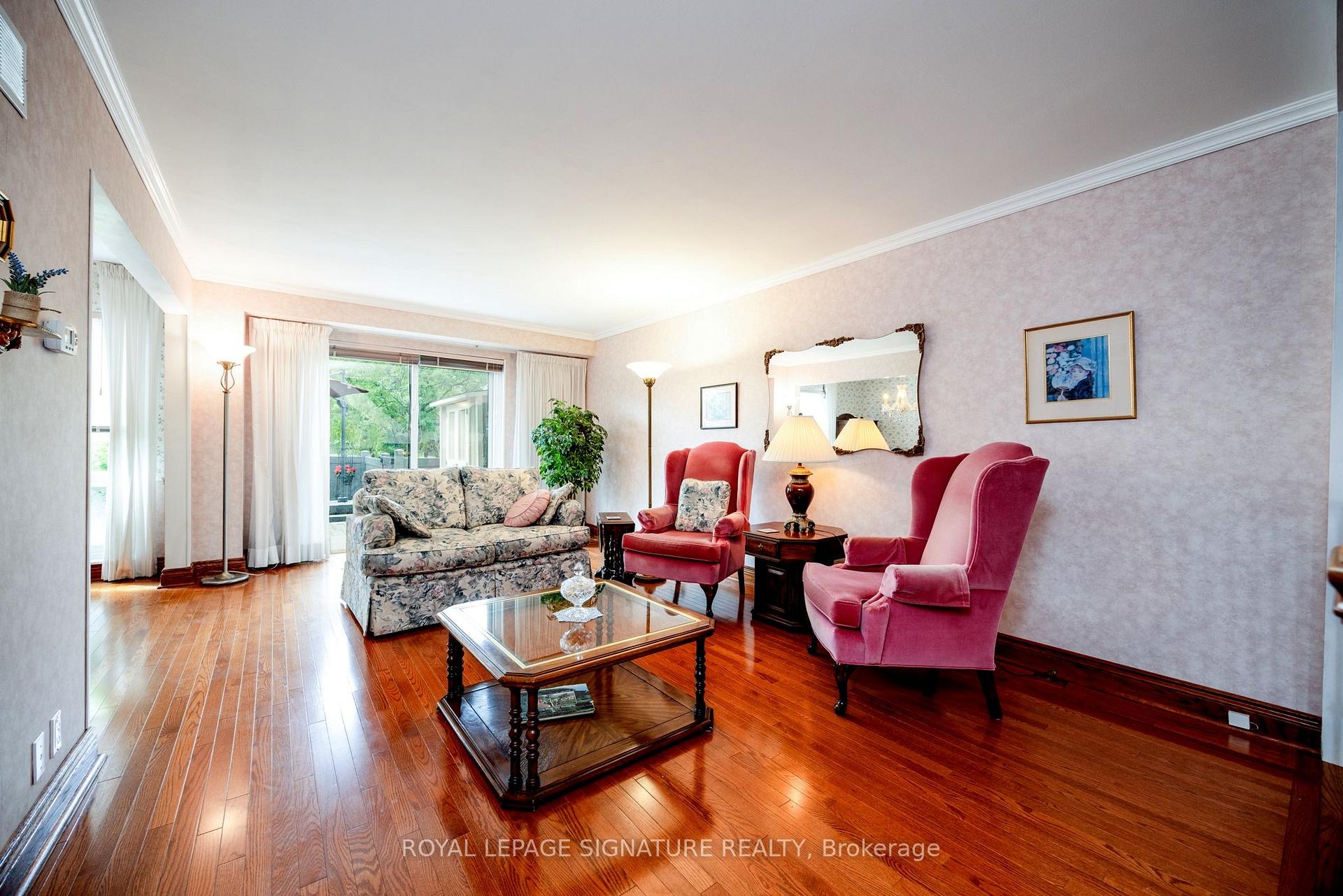 Photo 17 of Unit 44, 51 Broadfield Drive, Etobicoke, Markland Wood — HOMEH