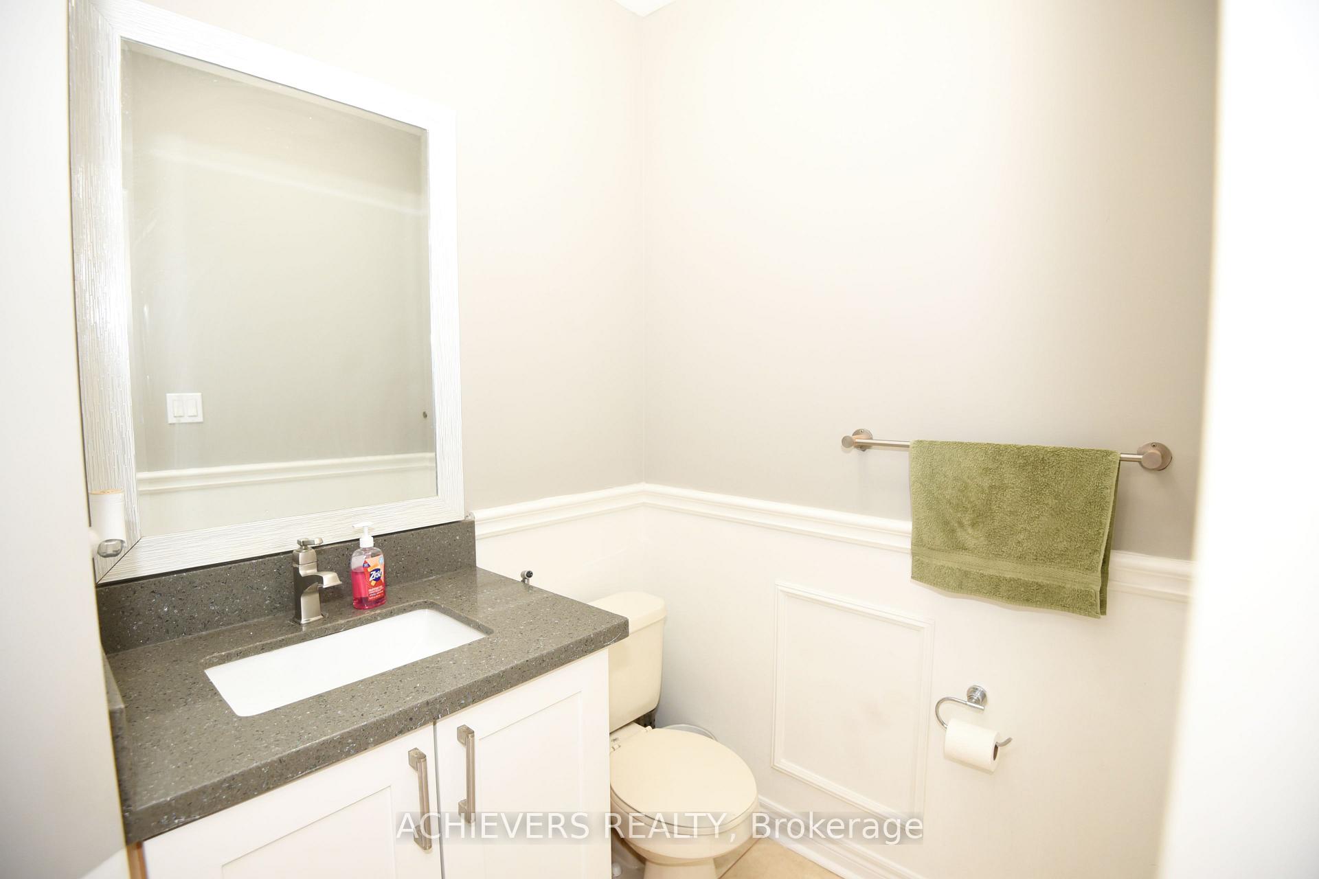 Photo 17 of 521 Navigator Drive, Mississauga, Meadowvale Village — HOMEH