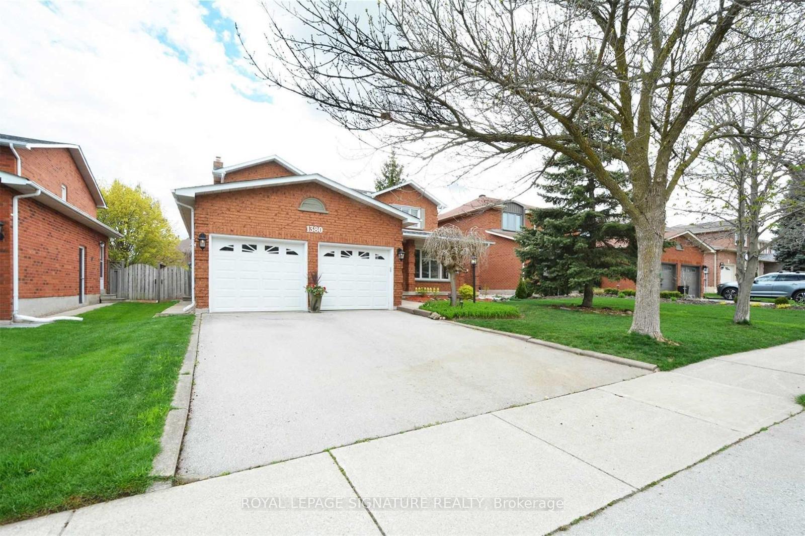 Photo 1 of 1380 Windrush Drive, Oakville, Glen Abbey — HOMEH