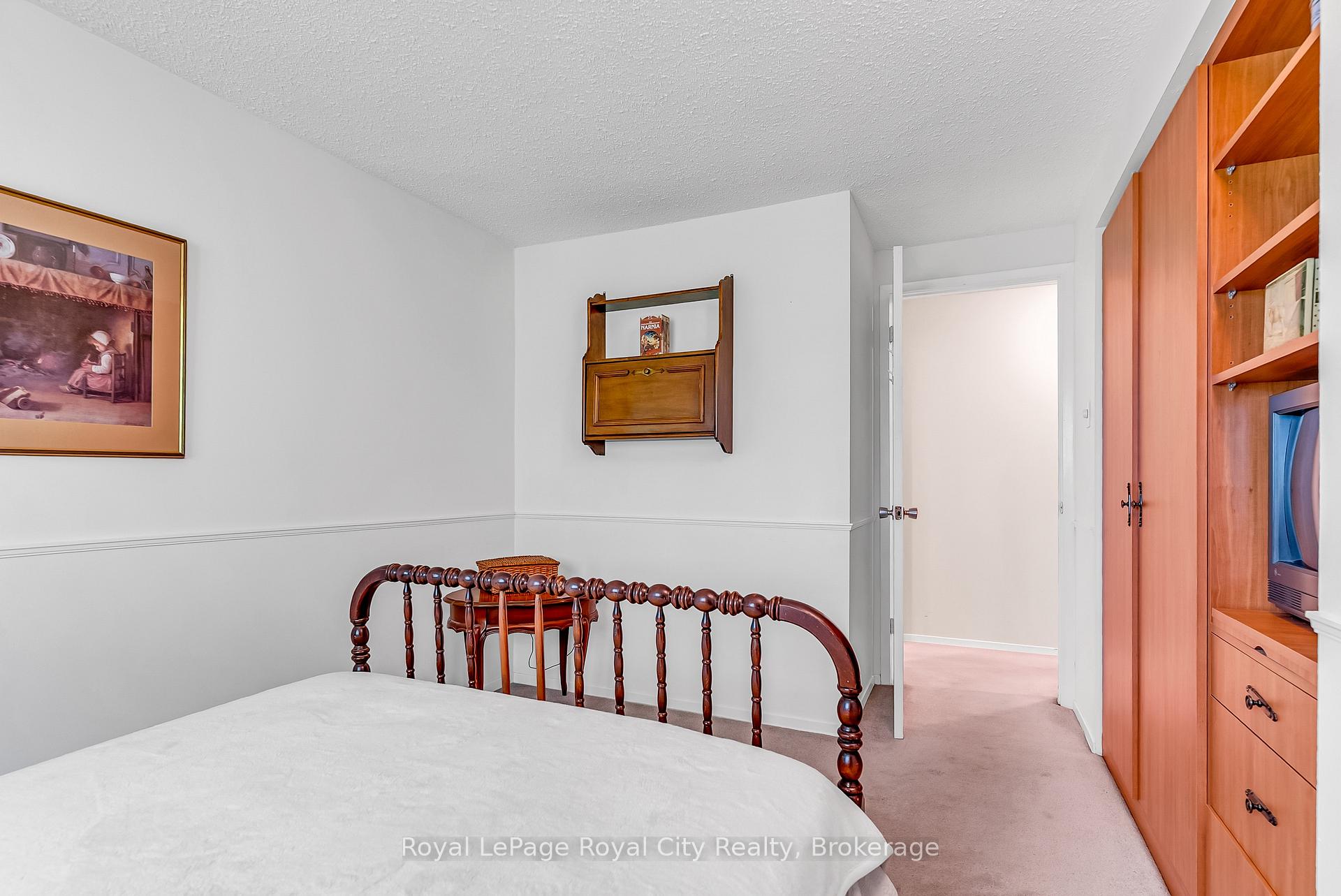 Photo 24 of Unit 52, 16 Hadati Road, Guelph, Grange Road — HOMEH