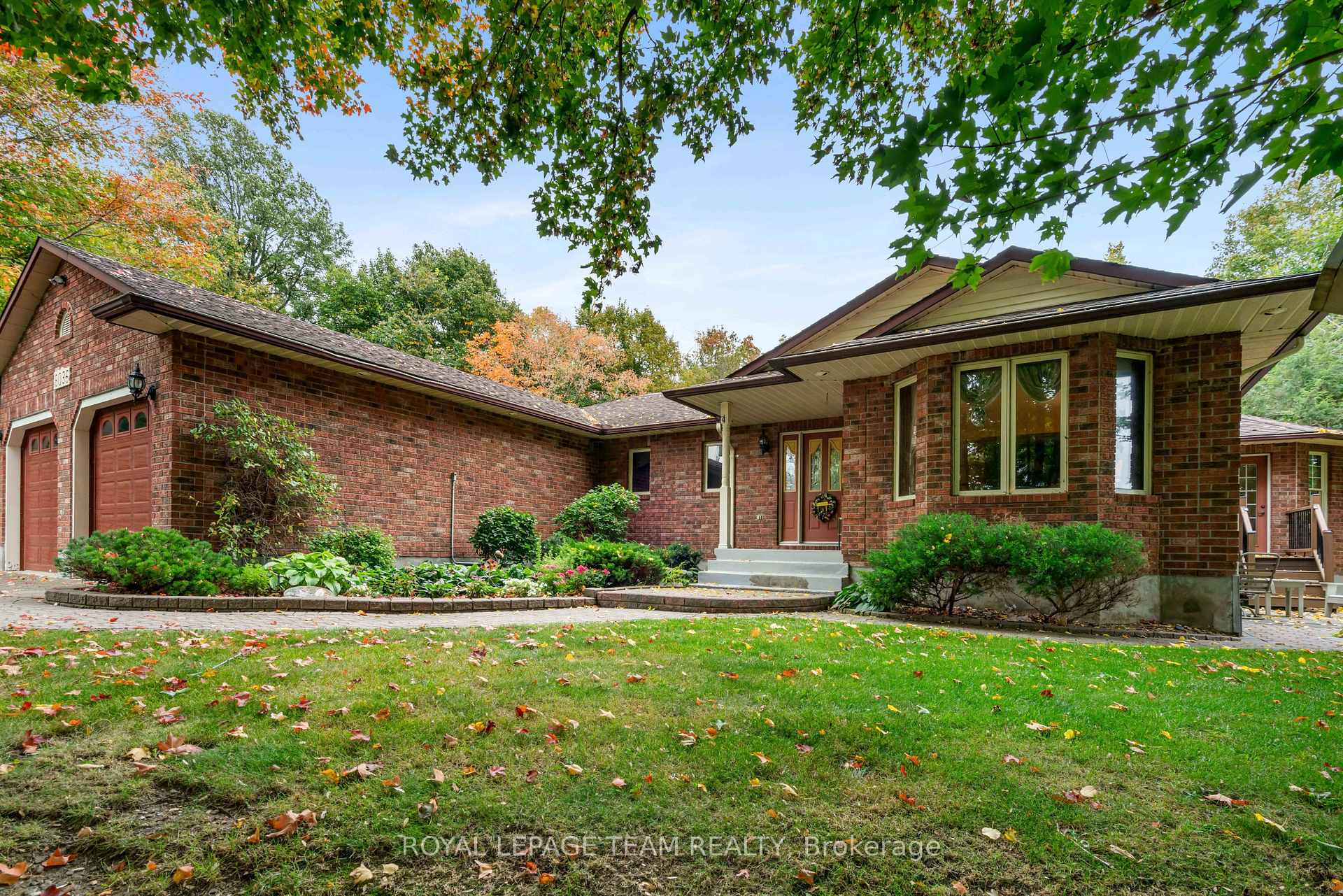 Photo 3 of 8036 Marionville Road, North Dundas, North Dundas (Mountain) Twp — HOMEH