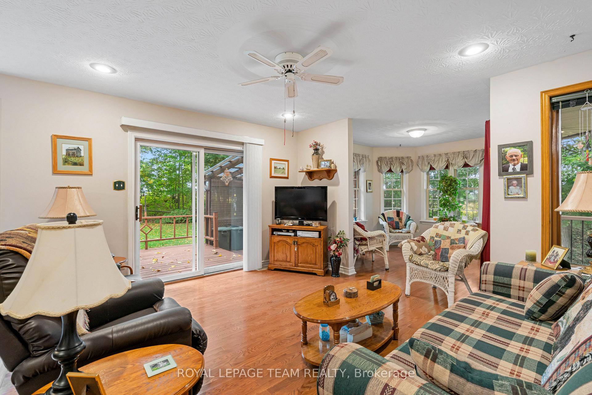 Photo 17 of 8036 Marionville Road, North Dundas, North Dundas (Mountain) Twp — HOMEH