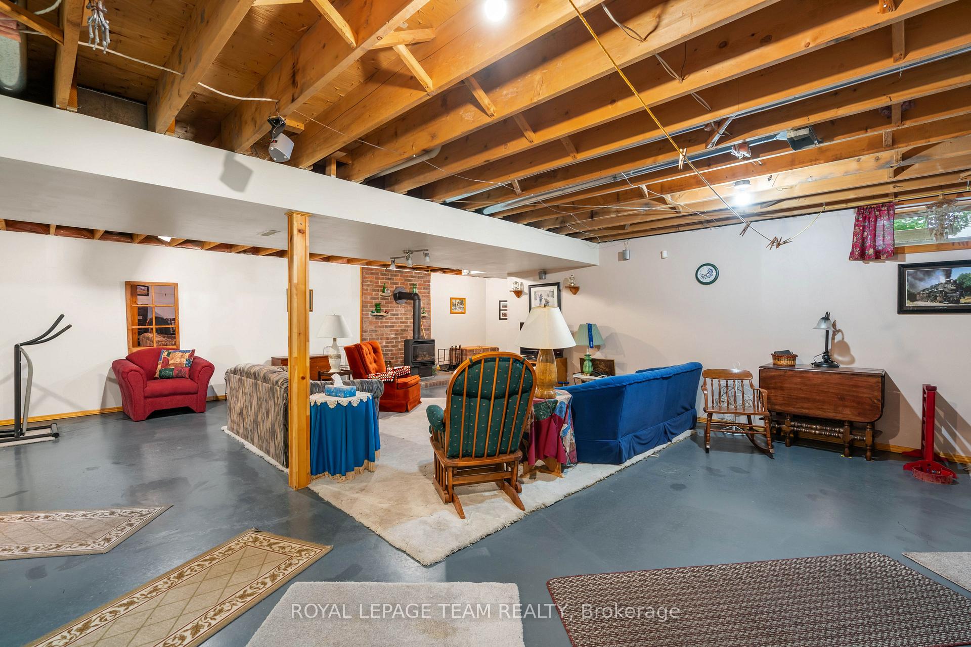 Photo 31 of 8036 Marionville Road, North Dundas, North Dundas (Mountain) Twp — HOMEH