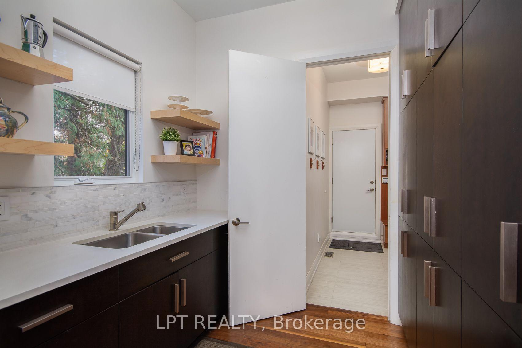 Photo 12 of 847 Walkley Road, Ottawa, Riverside Park — HOMEH