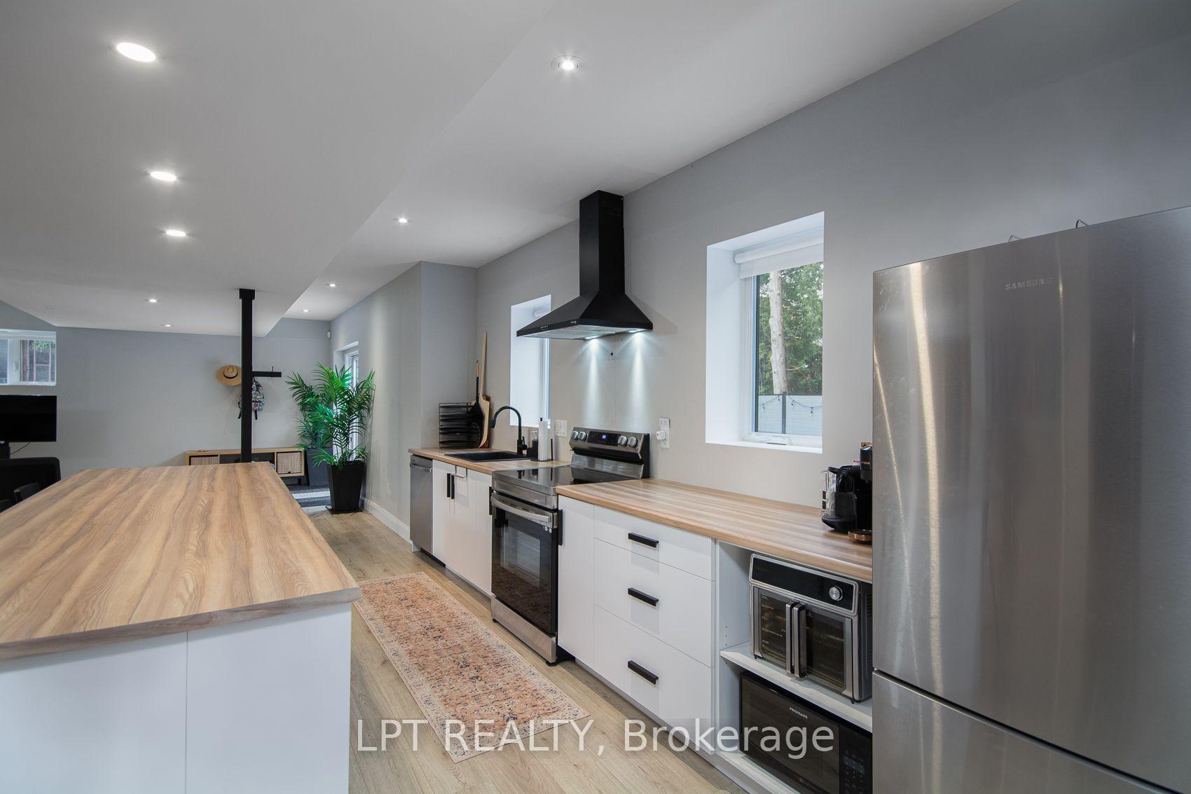 Photo 43 of 847 Walkley Road, Ottawa, Riverside Park — HOMEH