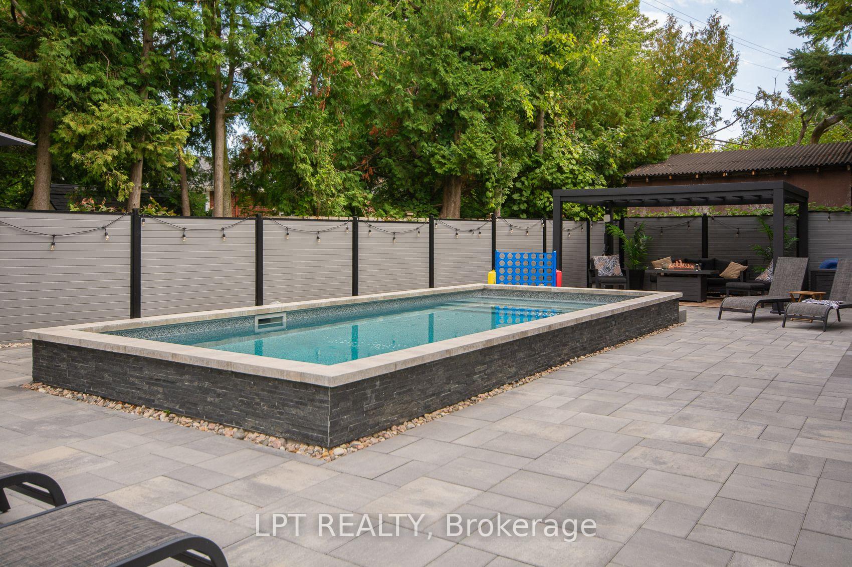 Photo 49 of 847 Walkley Road, Ottawa, Riverside Park — HOMEH