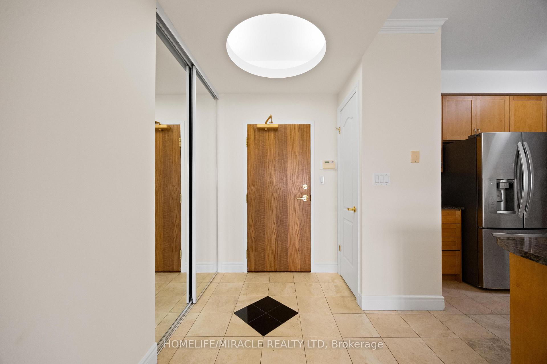 Photo 8 of Unit 308, 11 William Carson Crescent, North York, St. Andrew-Windfields — HOMEH