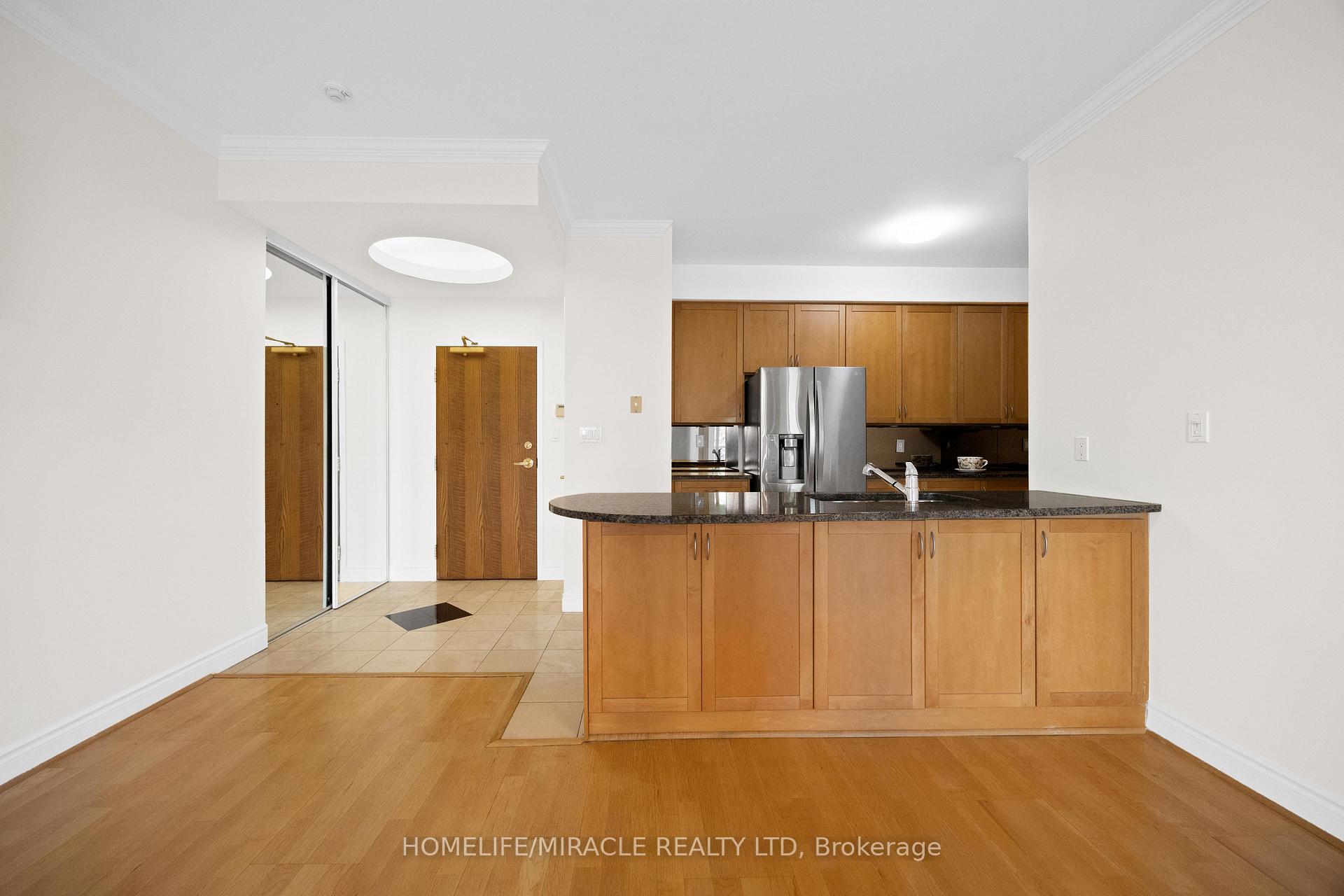 Photo 13 of Unit 308, 11 William Carson Crescent, North York, St. Andrew-Windfields — HOMEH