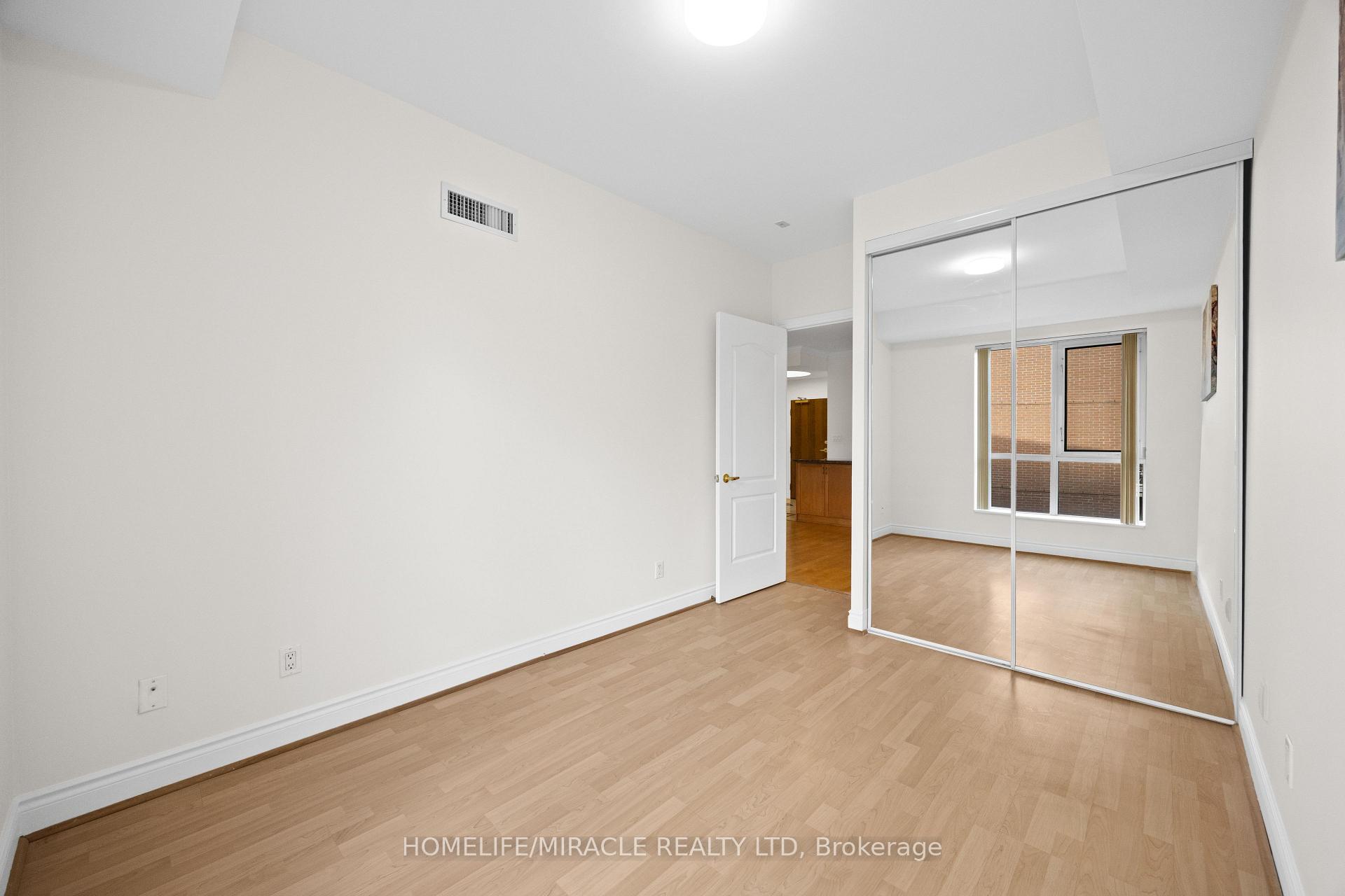 Photo 20 of Unit 308, 11 William Carson Crescent, North York, St. Andrew-Windfields — HOMEH