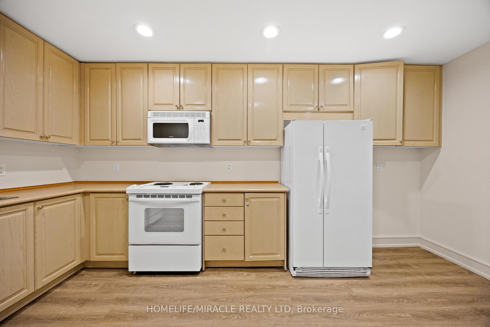Photo 40 of Unit 308, 11 William Carson Crescent, North York, St. Andrew-Windfields — HOMEH