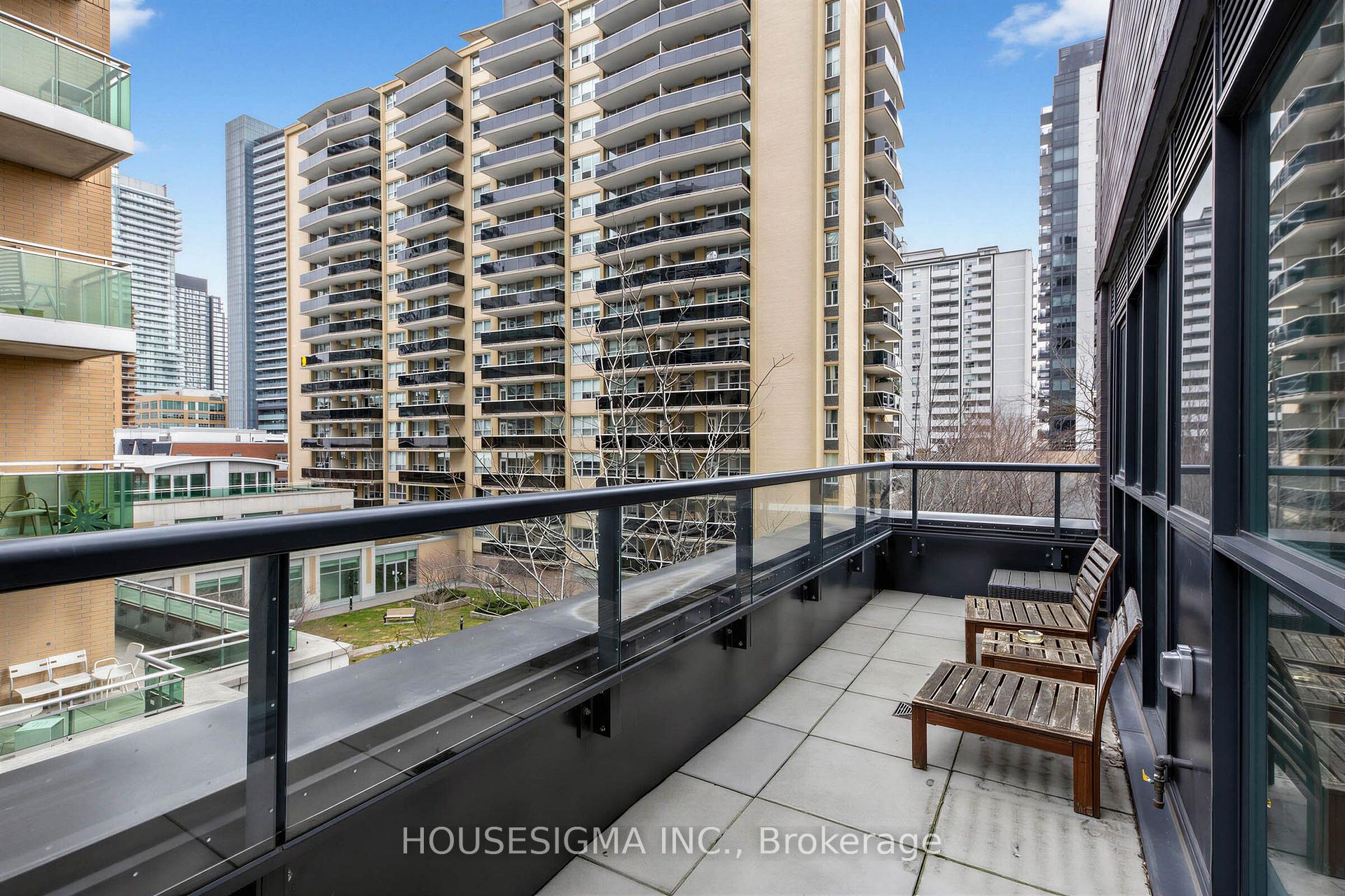 Photo 43 of Unit 310, 11 Lillian Street, Toronto, Mount Pleasant West — HOMEH
