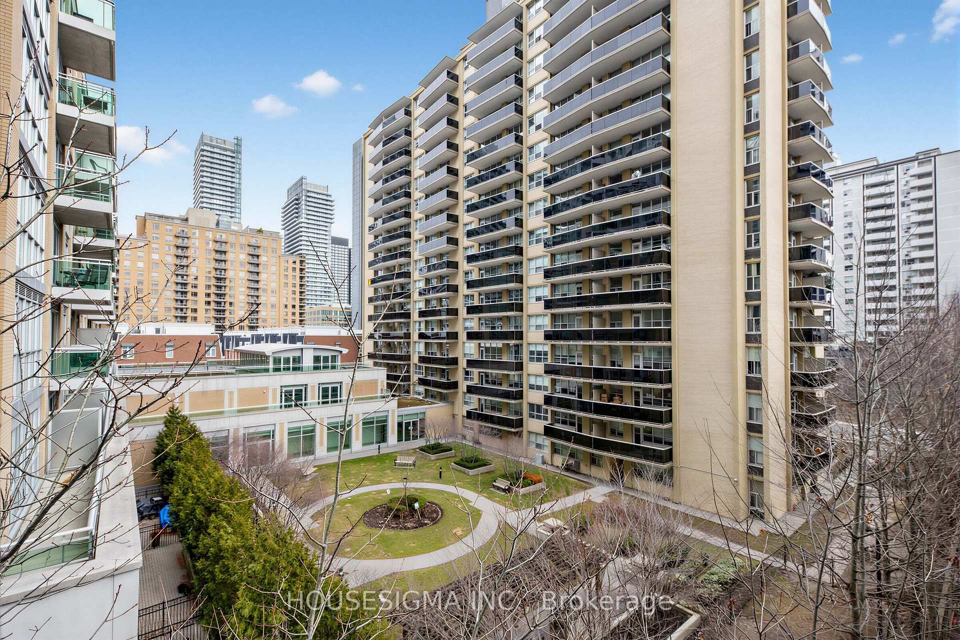 Photo 45 of Unit 310, 11 Lillian Street, Toronto, Mount Pleasant West — HOMEH