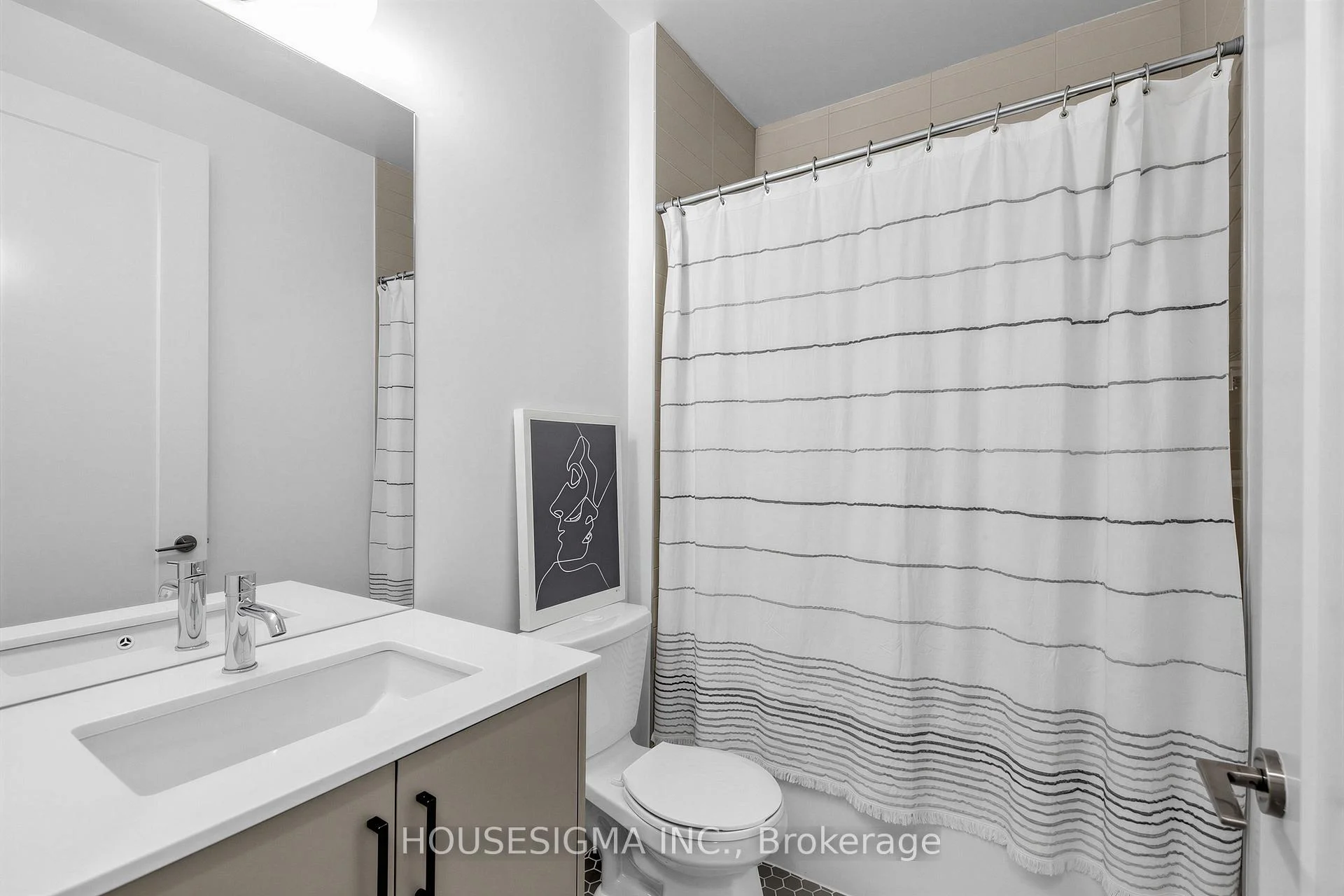 Photo 18 of Unit 310, 11 Lillian Street, Toronto, Mount Pleasant West — HOMEH