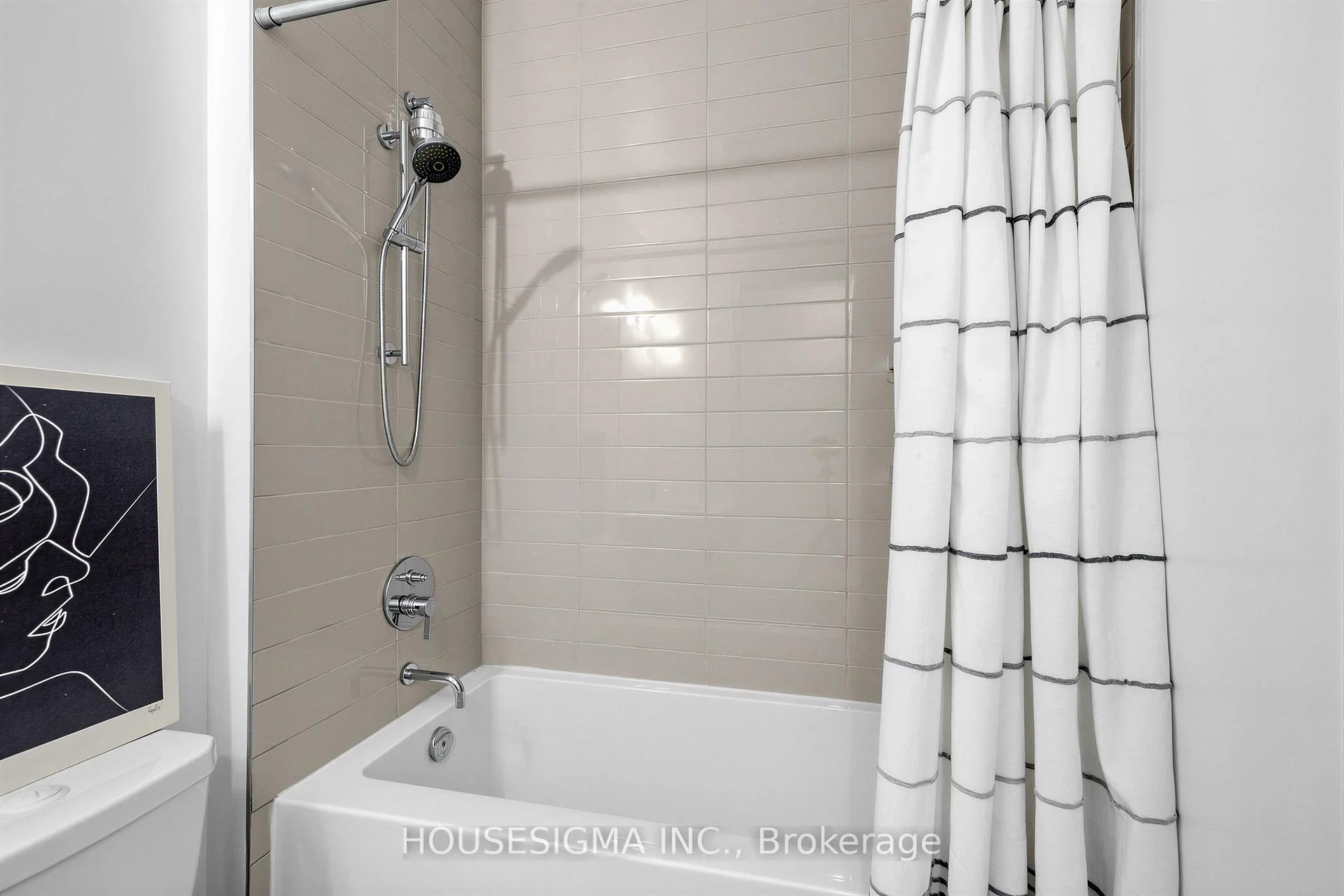 Photo 19 of Unit 310, 11 Lillian Street, Toronto, Mount Pleasant West — HOMEH