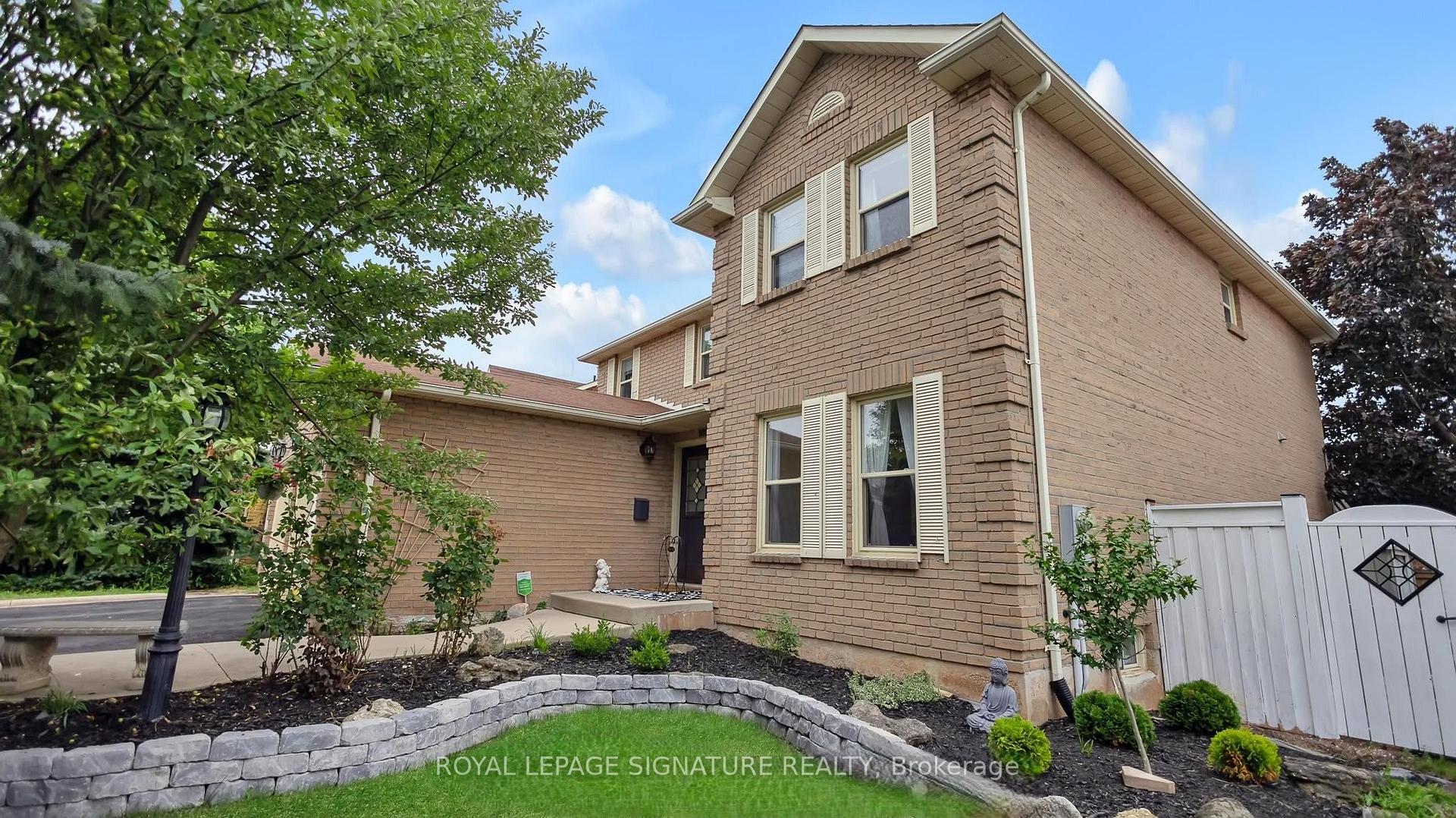 Photo 4 of 1821 Pilgrims Way, Oakville, Glen Abbey — HOMEH