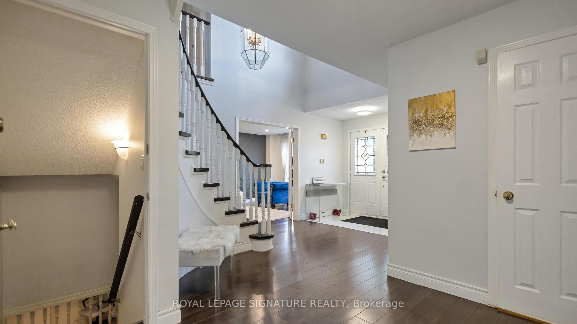 Photo 9 of 1821 Pilgrims Way, Oakville, Glen Abbey — HOMEH