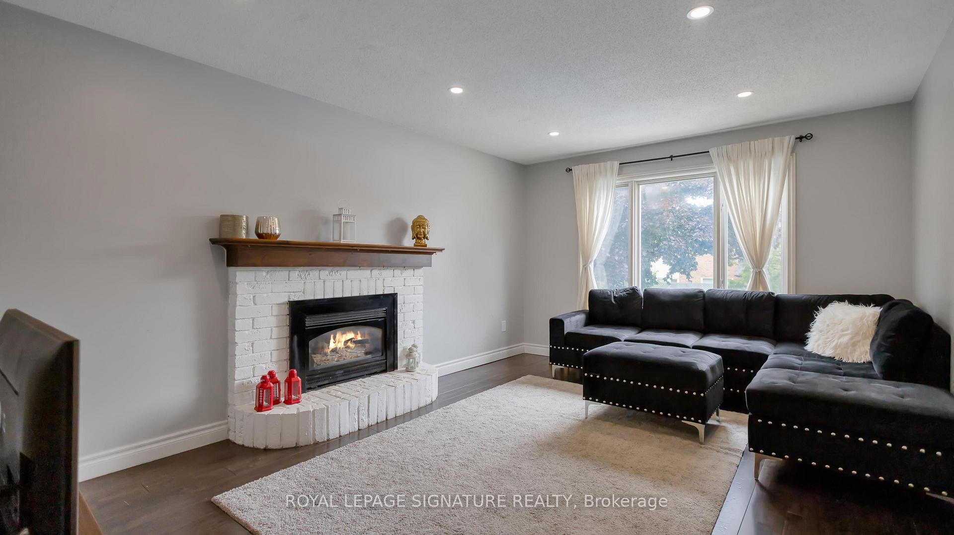 Photo 19 of 1821 Pilgrims Way, Oakville, Glen Abbey — HOMEH