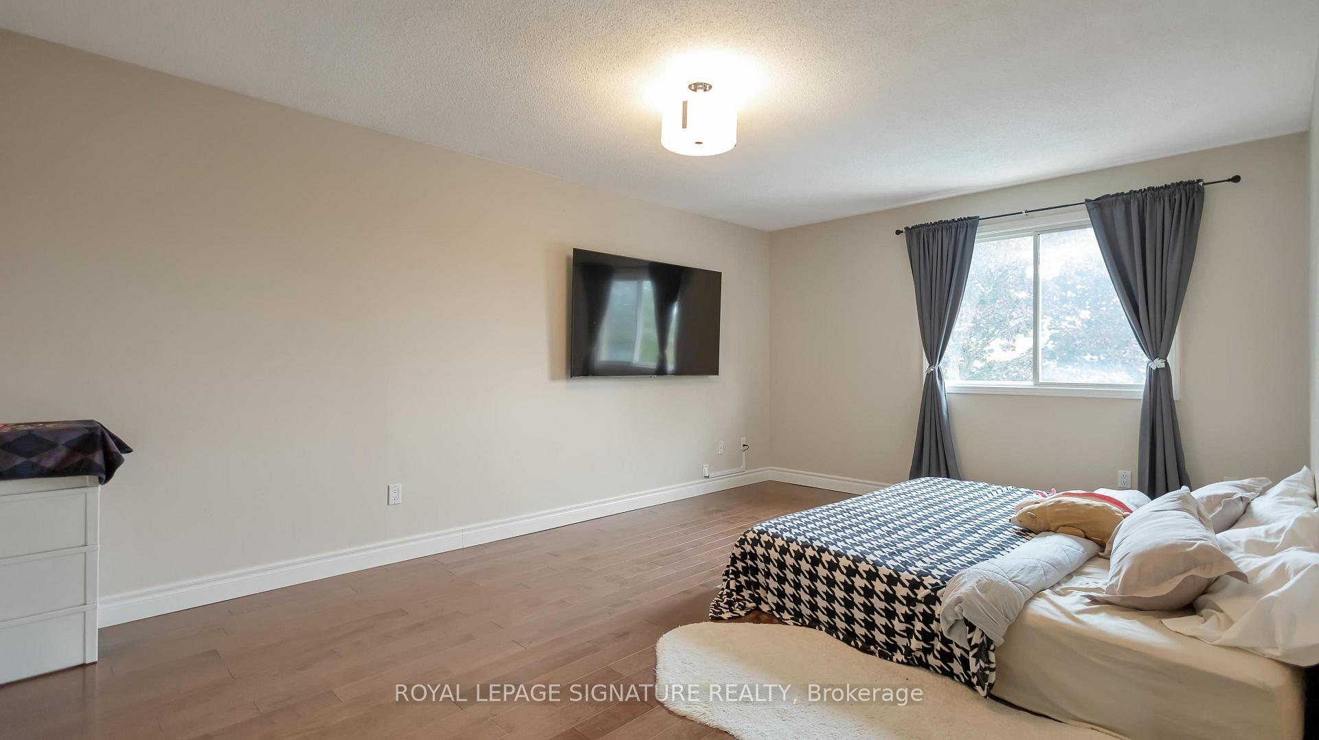 Photo 28 of 1821 Pilgrims Way, Oakville, Glen Abbey — HOMEH