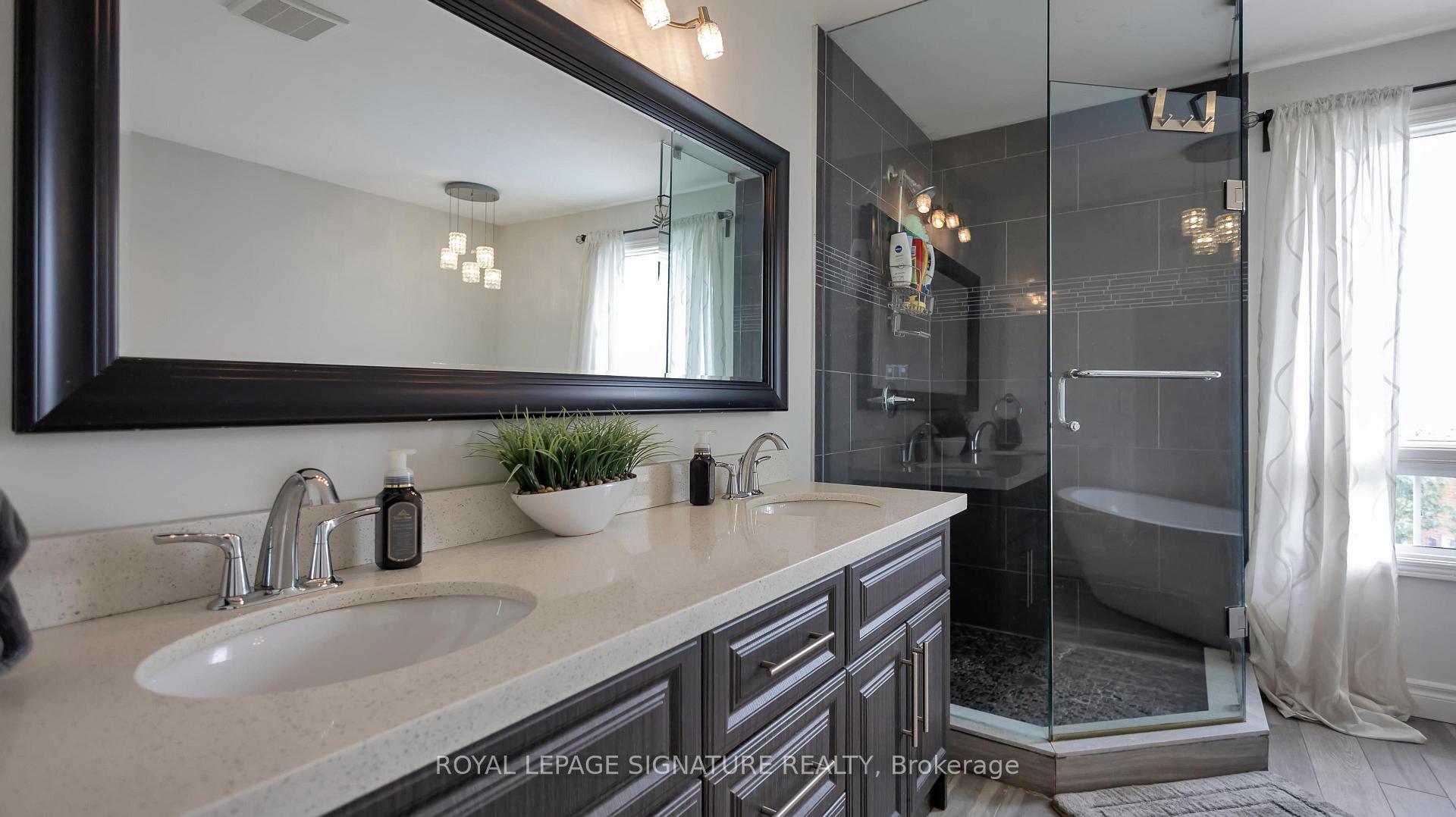 Photo 32 of 1821 Pilgrims Way, Oakville, Glen Abbey — HOMEH