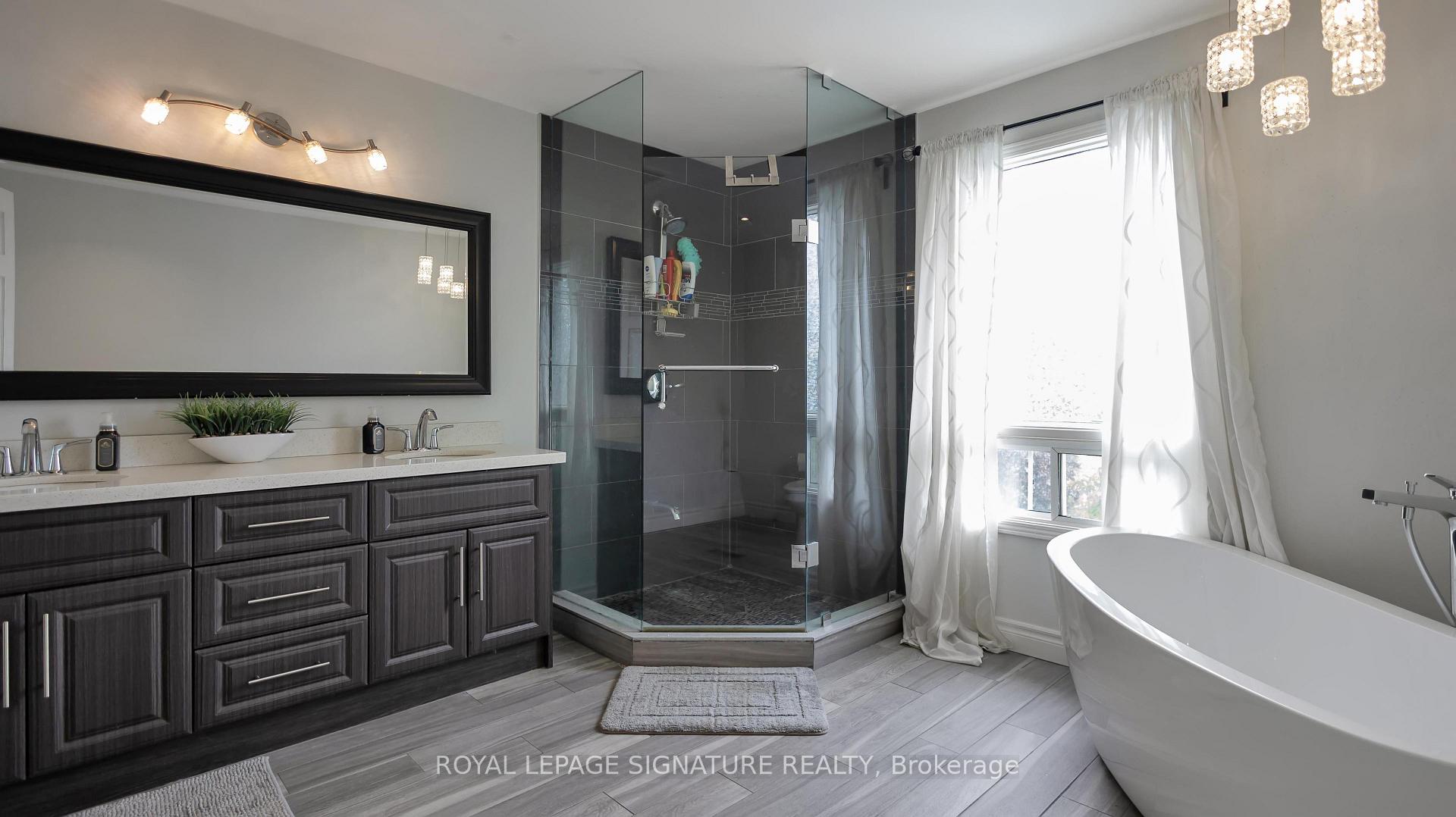 Photo 33 of 1821 Pilgrims Way, Oakville, Glen Abbey — HOMEH