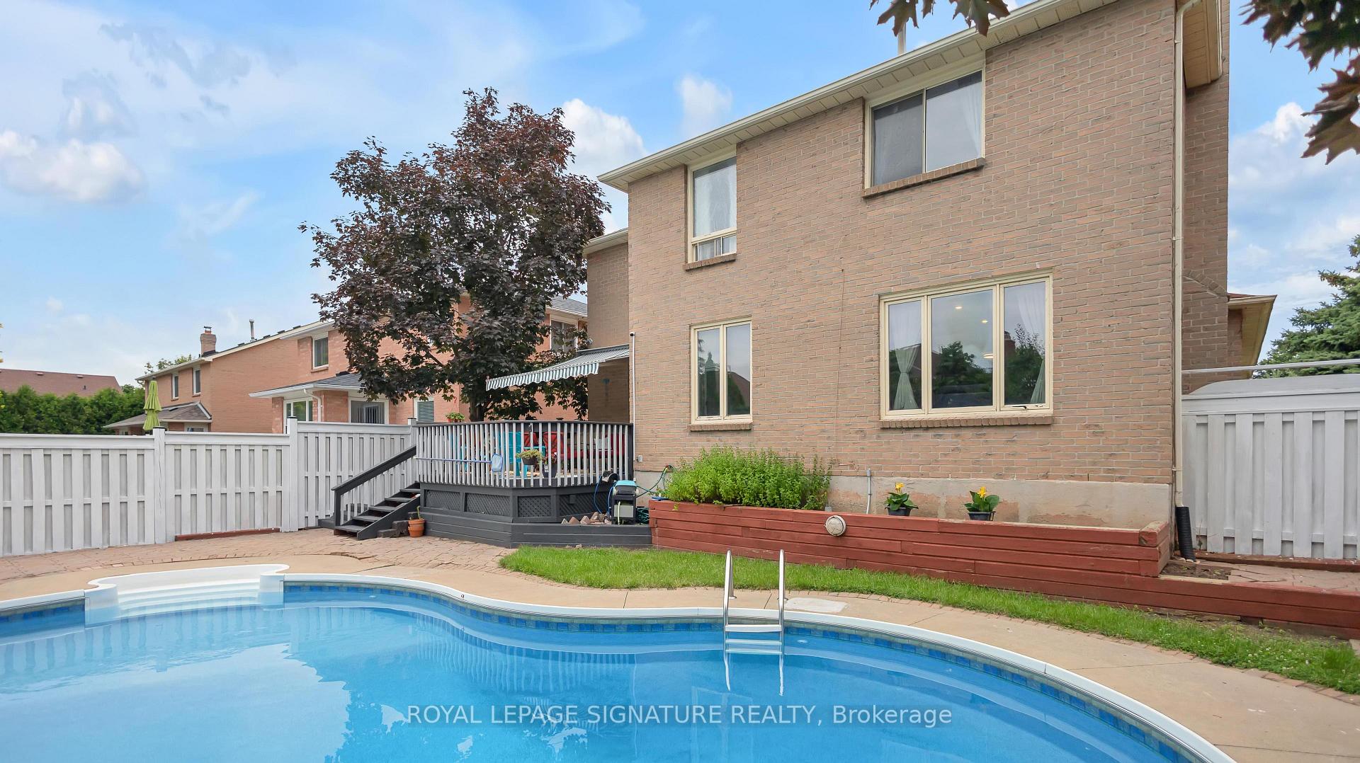 Photo 42 of 1821 Pilgrims Way, Oakville, Glen Abbey — HOMEH