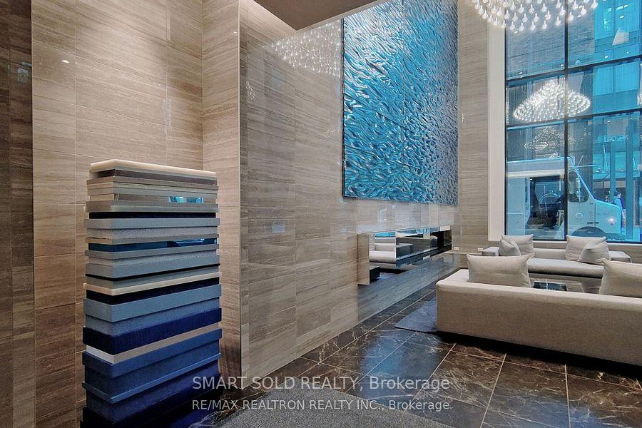 Photo 6 of Unit 601, 115 Blue Jays Way, Toronto, Waterfront Communities — HOMEH