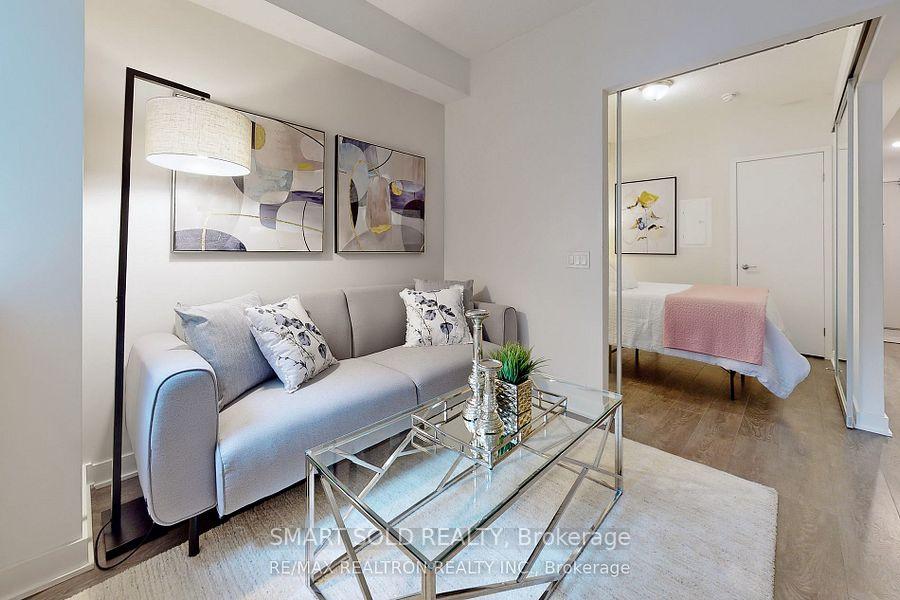 Photo 10 of Unit 601, 115 Blue Jays Way, Toronto, Waterfront Communities — HOMEH