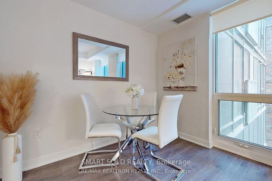 Photo 13 of Unit 601, 115 Blue Jays Way, Toronto, Waterfront Communities — HOMEH