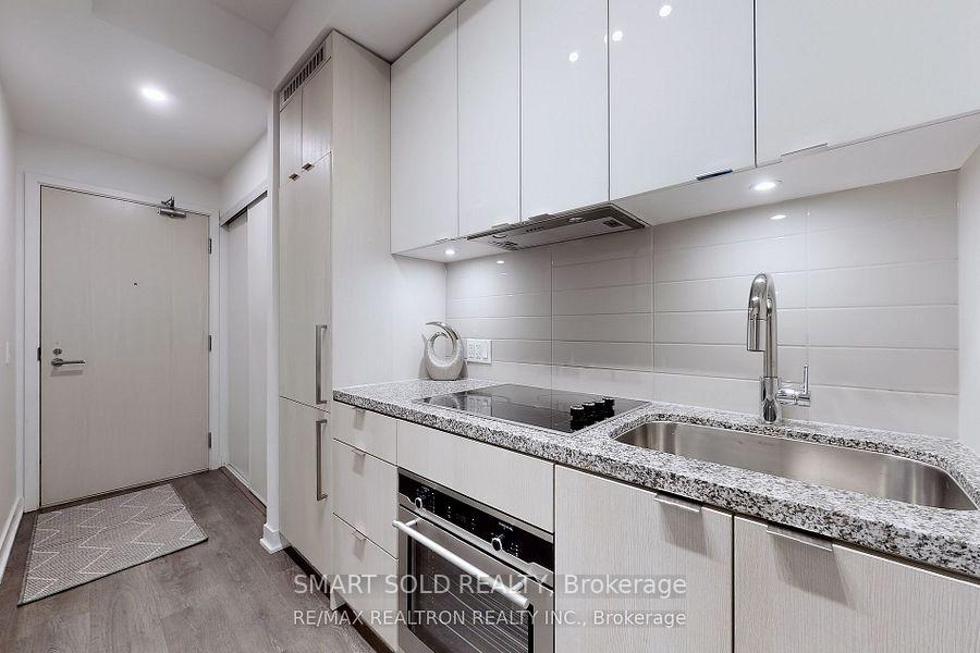 Photo 17 of Unit 601, 115 Blue Jays Way, Toronto, Waterfront Communities — HOMEH