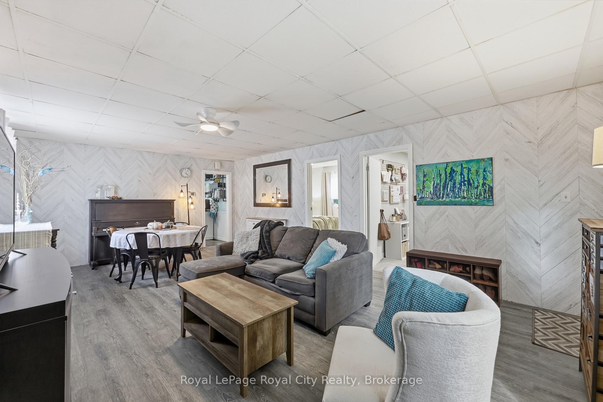 Photo 10 of 22 Hill Avenue, Brantford, North Park/Wood St. — HOMEH