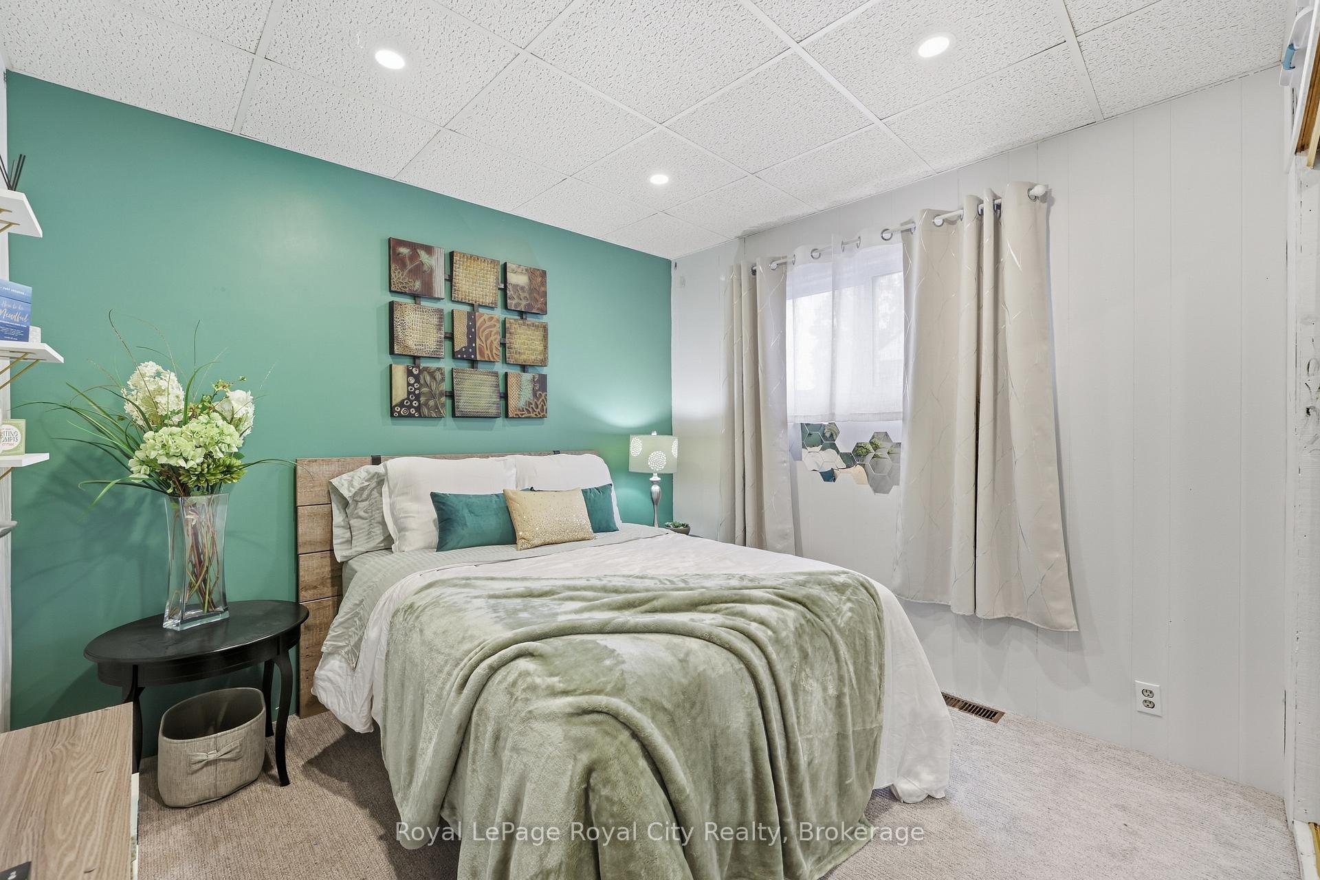 Photo 13 of 22 Hill Avenue, Brantford, North Park/Wood St. — HOMEH
