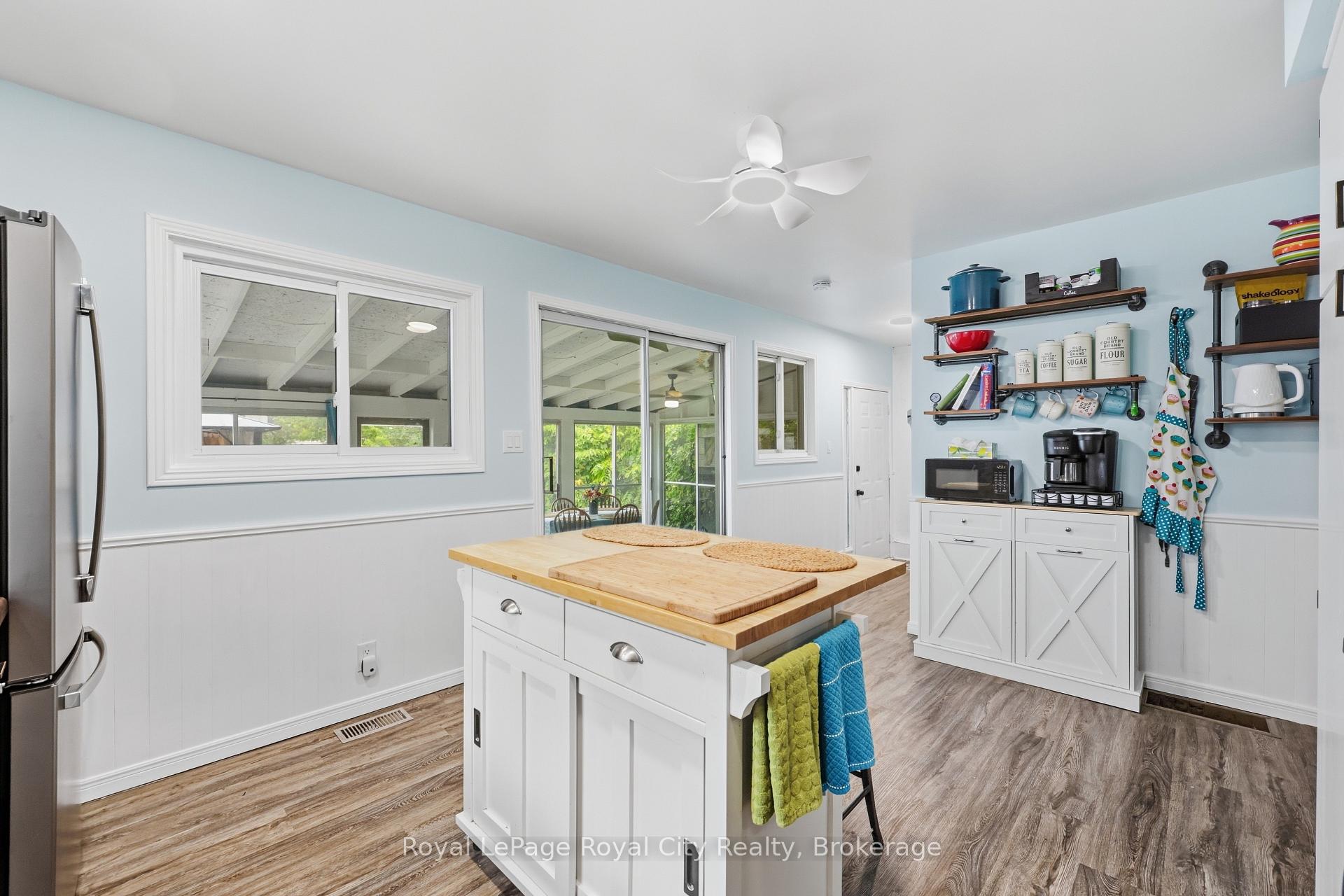 Photo 19 of 22 Hill Avenue, Brantford, North Park/Wood St. — HOMEH