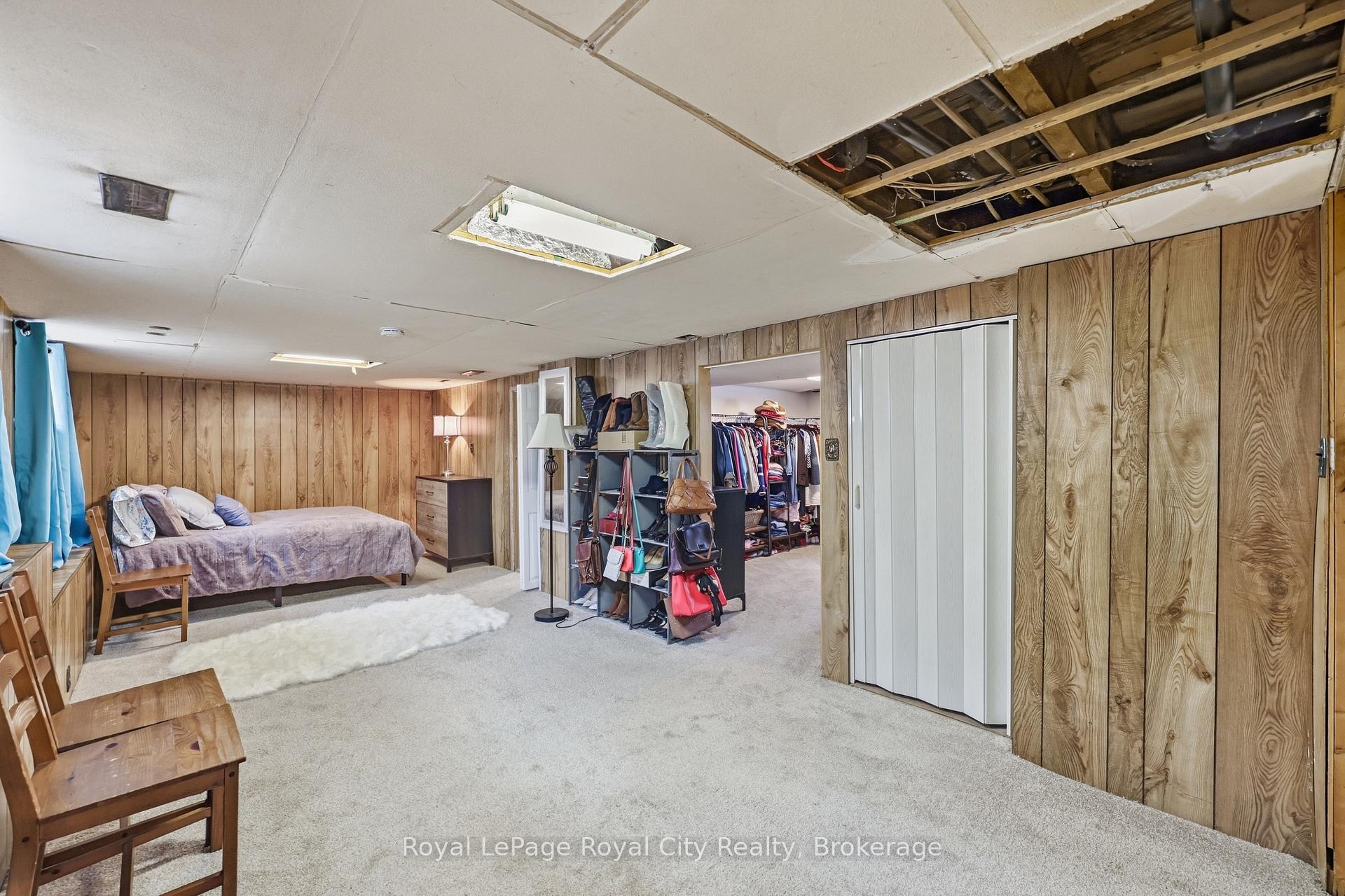Photo 27 of 22 Hill Avenue, Brantford, North Park/Wood St. — HOMEH