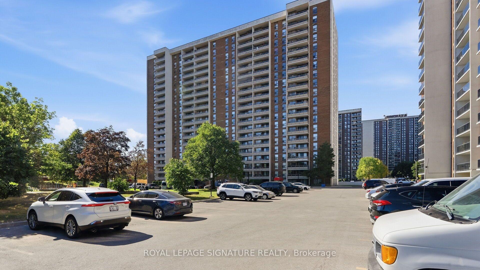 Photo 2 of Unit 1805, 4 Kings Cross Road, Brampton, Queen Street Corridor — HOMEH