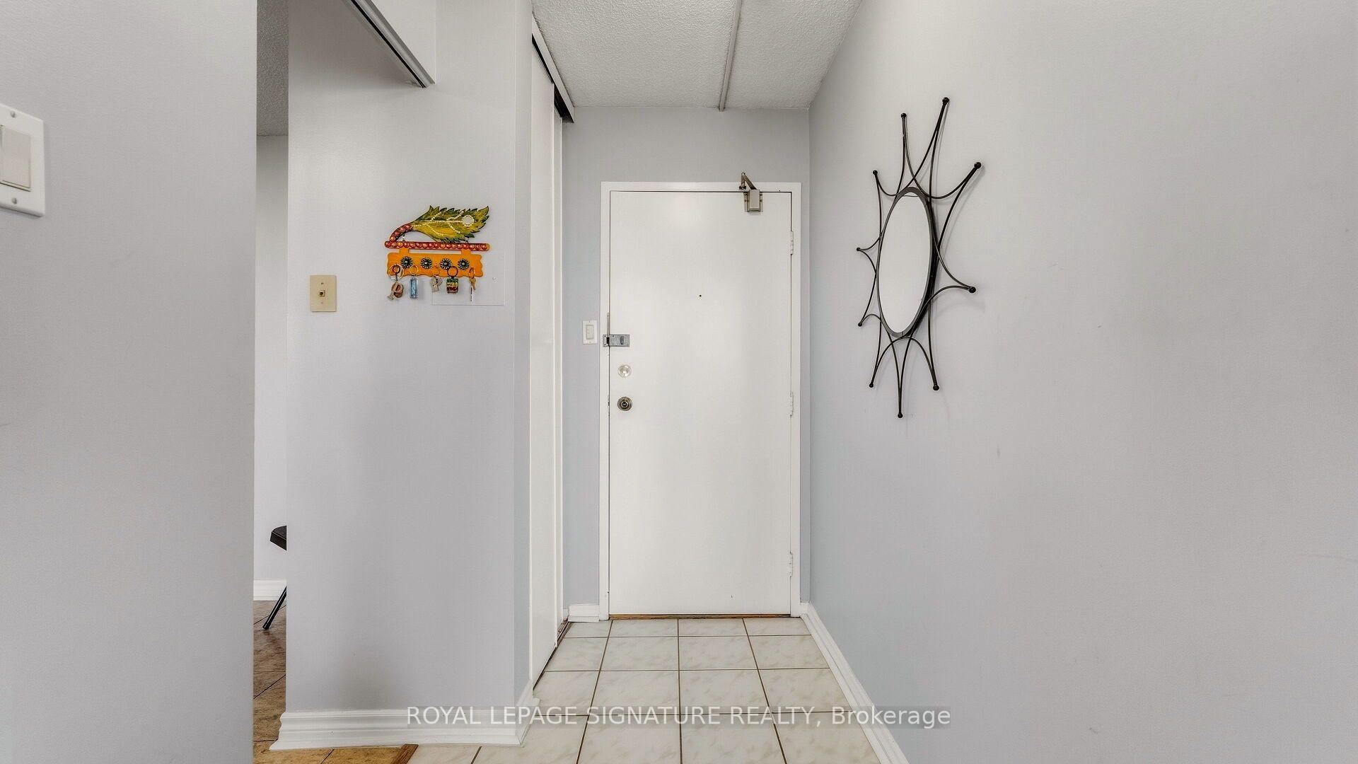 Photo 9 of Unit 1805, 4 Kings Cross Road, Brampton, Queen Street Corridor — HOMEH