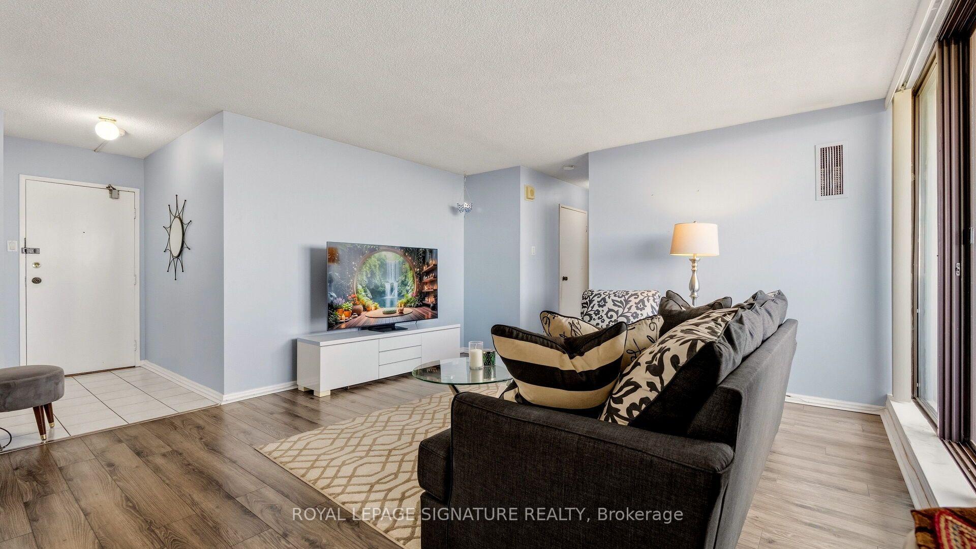 Photo 13 of Unit 1805, 4 Kings Cross Road, Brampton, Queen Street Corridor — HOMEH