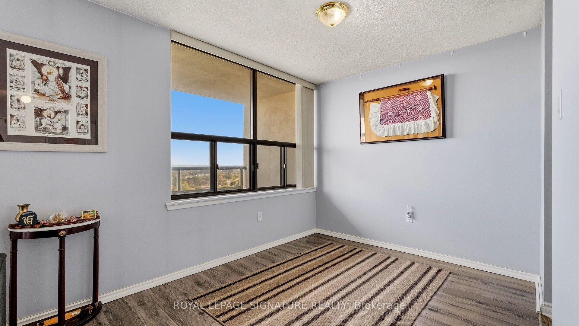Photo 18 of Unit 1805, 4 Kings Cross Road, Brampton, Queen Street Corridor — HOMEH