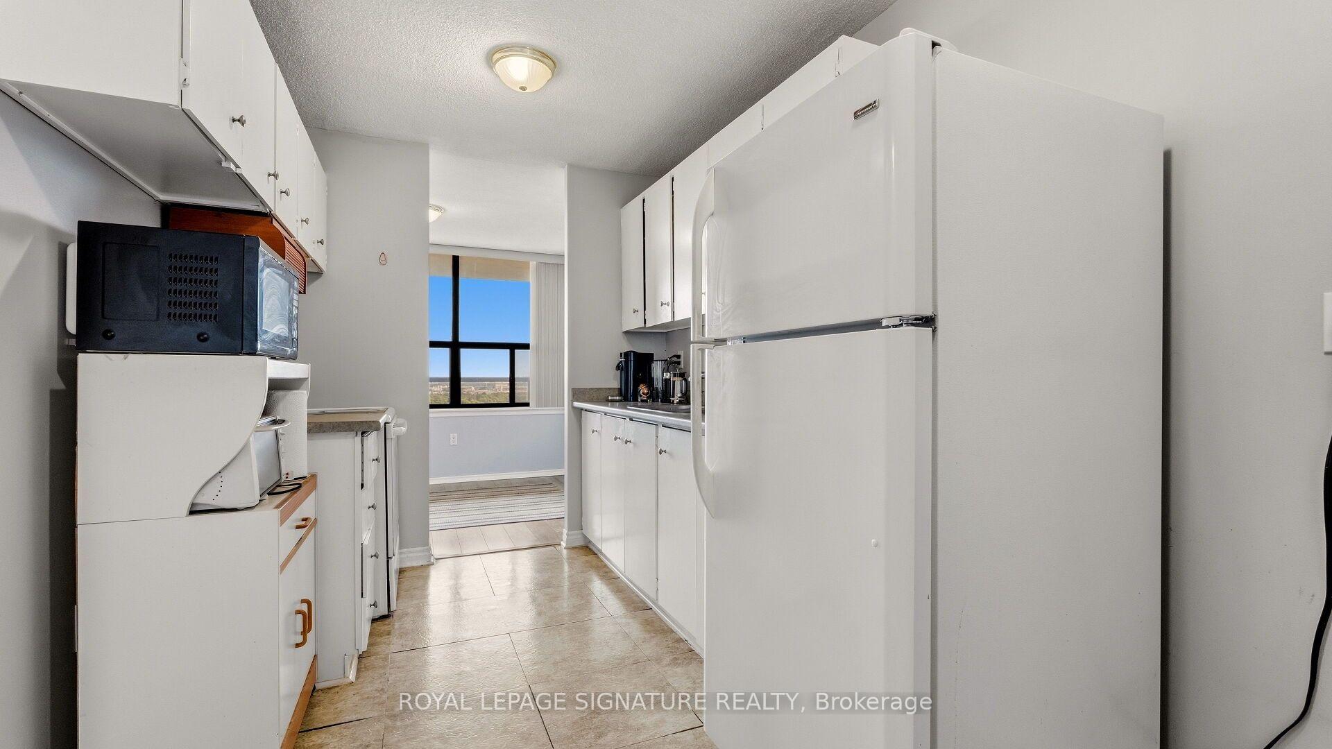 Photo 22 of Unit 1805, 4 Kings Cross Road, Brampton, Queen Street Corridor — HOMEH