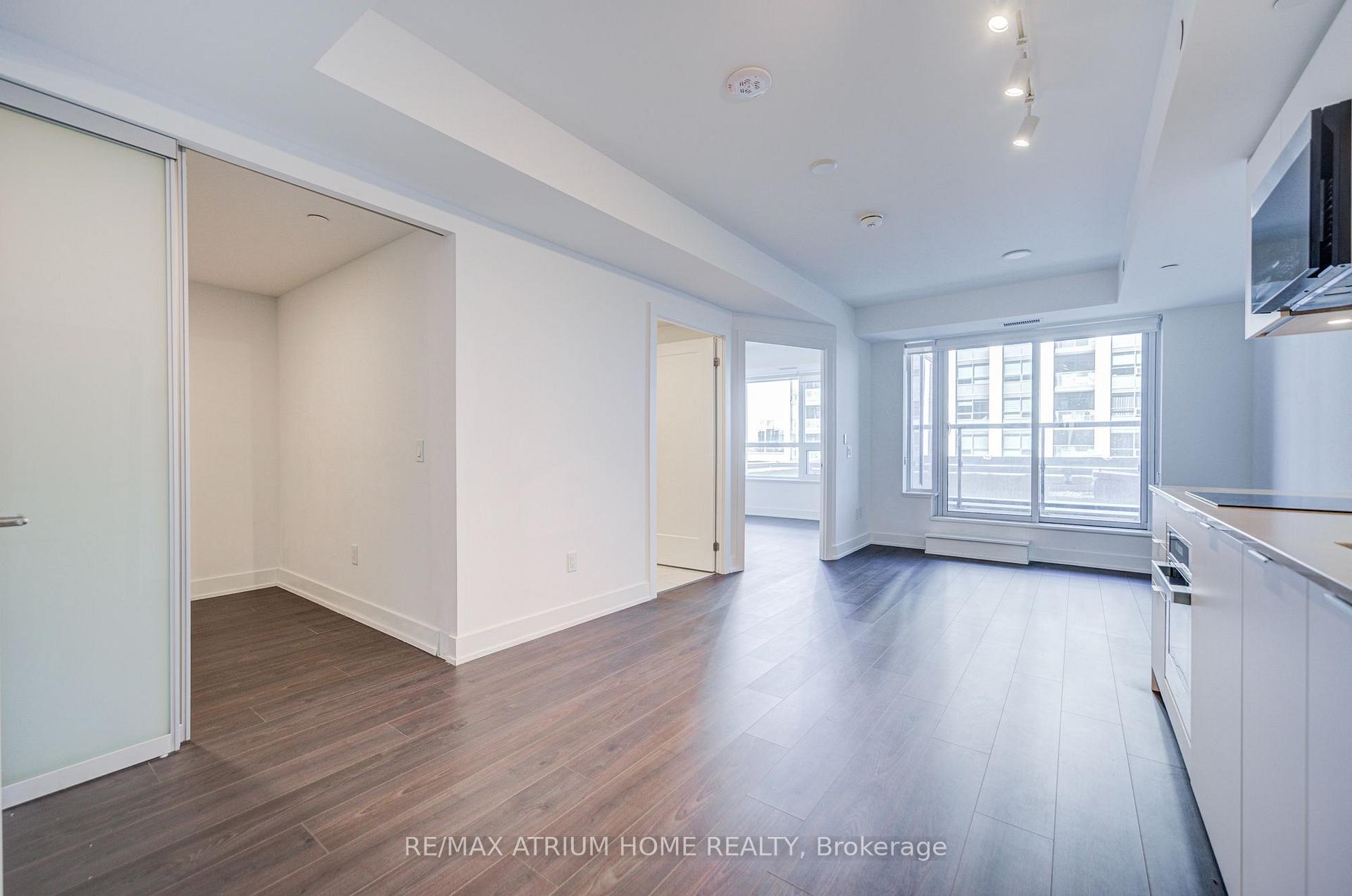 Photo 5 of Unit 1211, 8 Cedarland Drive, Markham, Unionville — HOMEH
